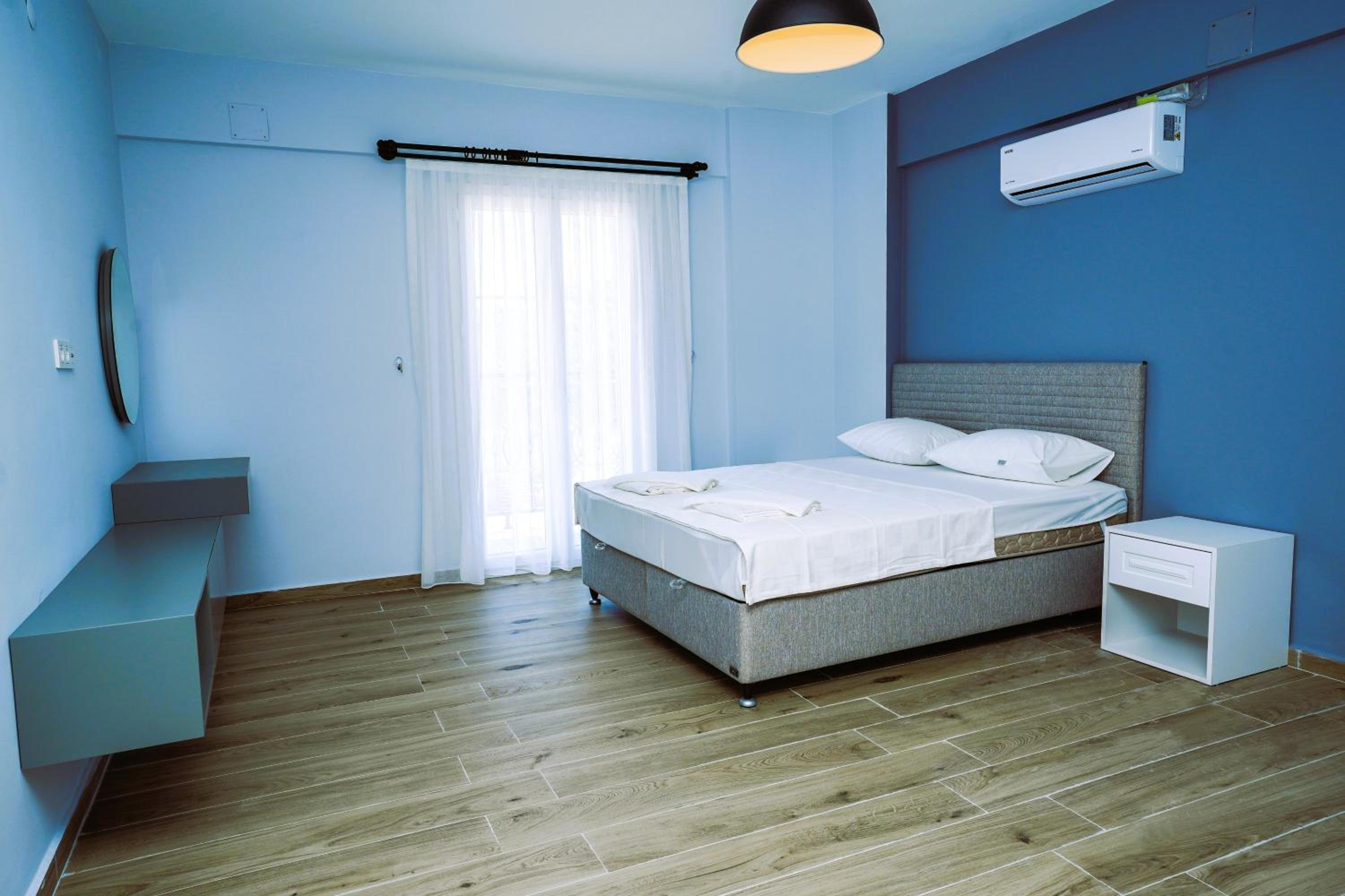 Villa photo 1
