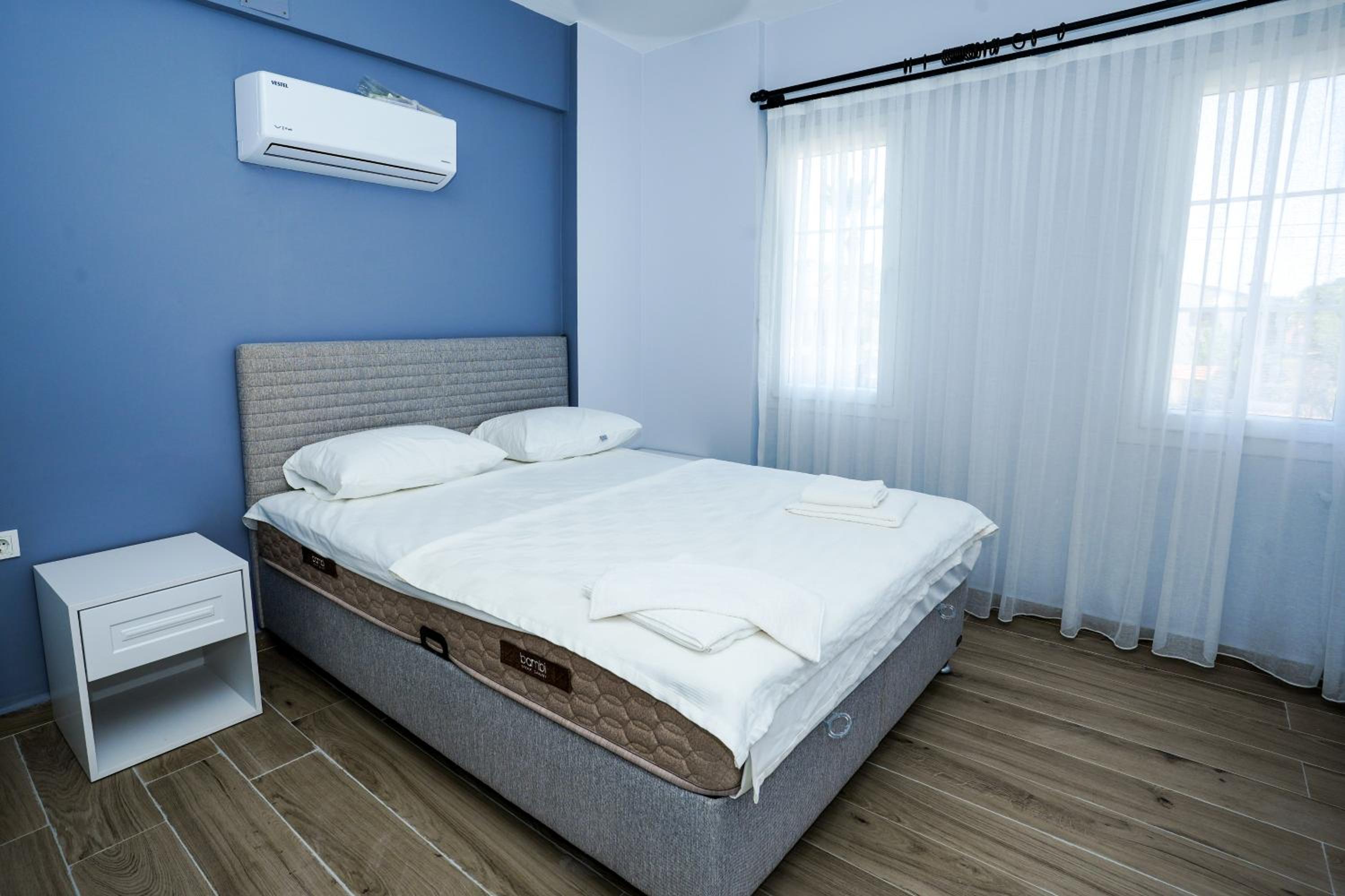 Villa photo 3