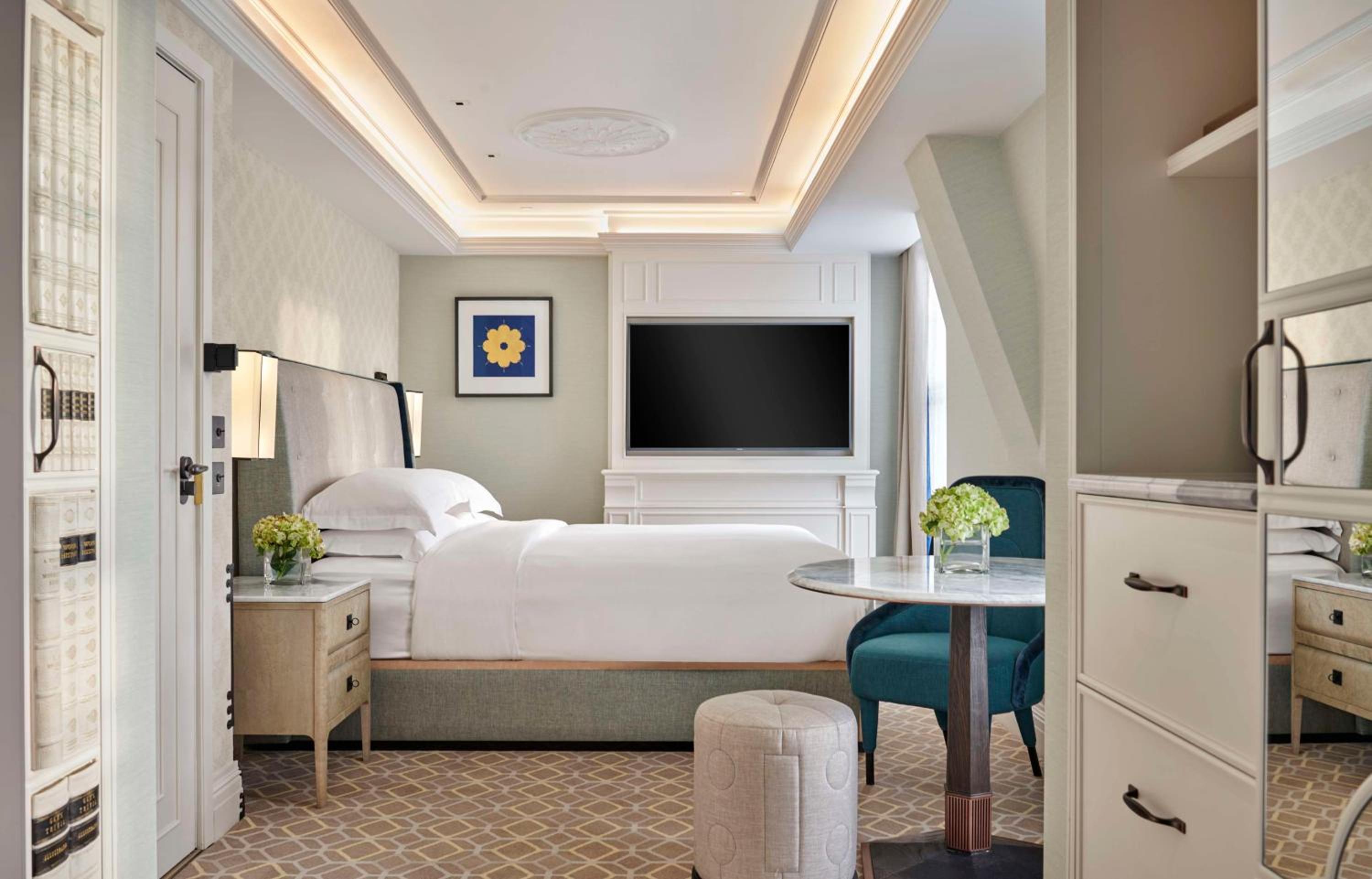 Premium King Room