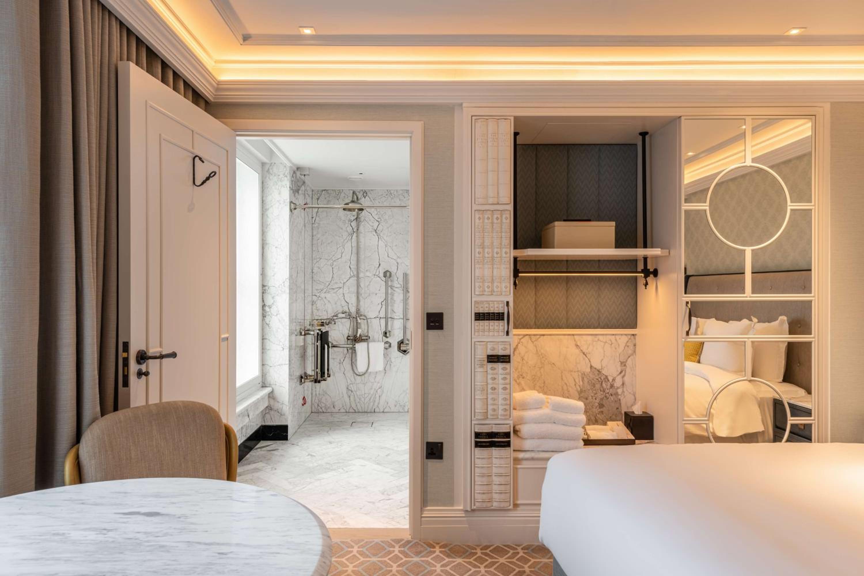 Premium King Room - Disability Access