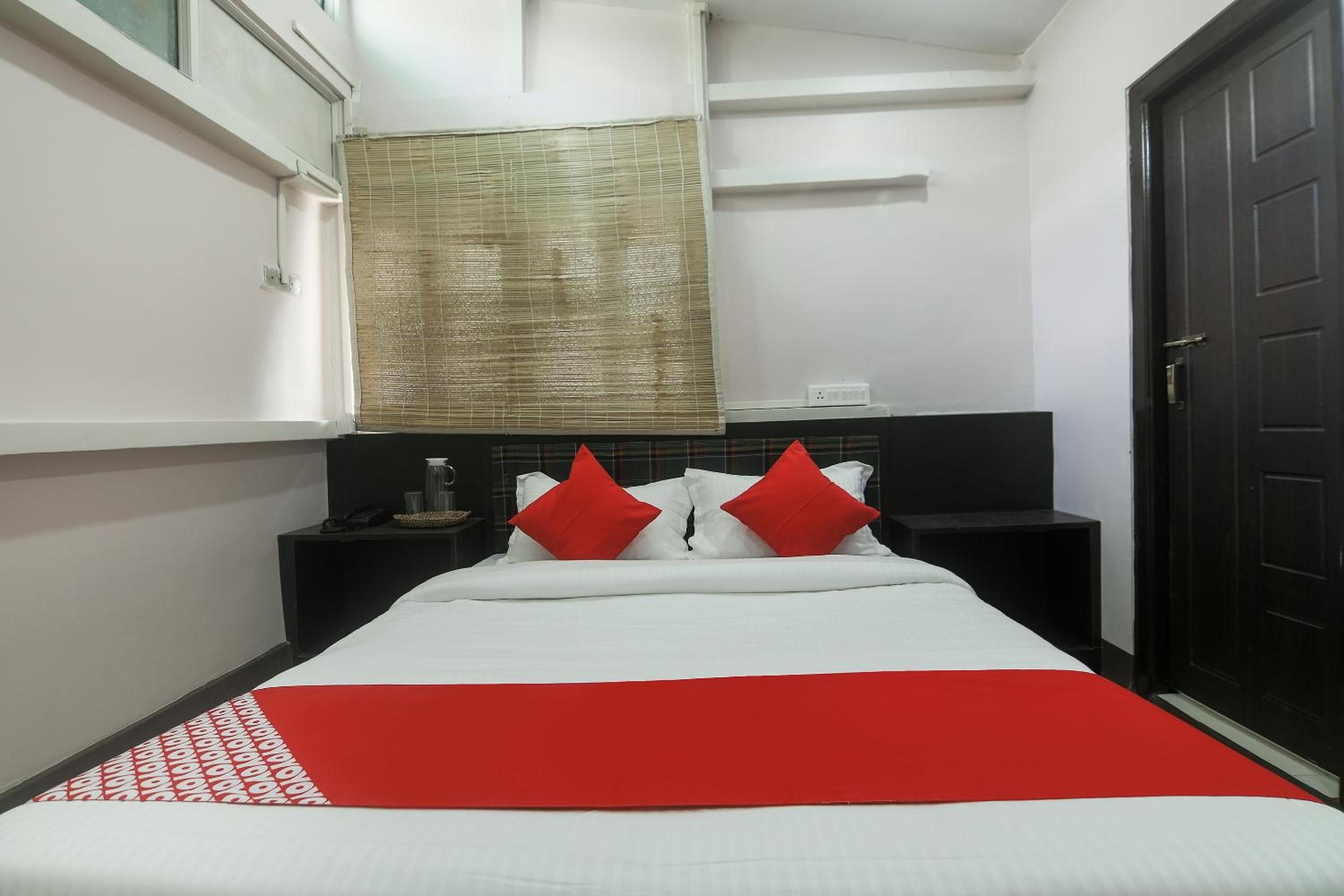 Standard Double Room - Photo 6