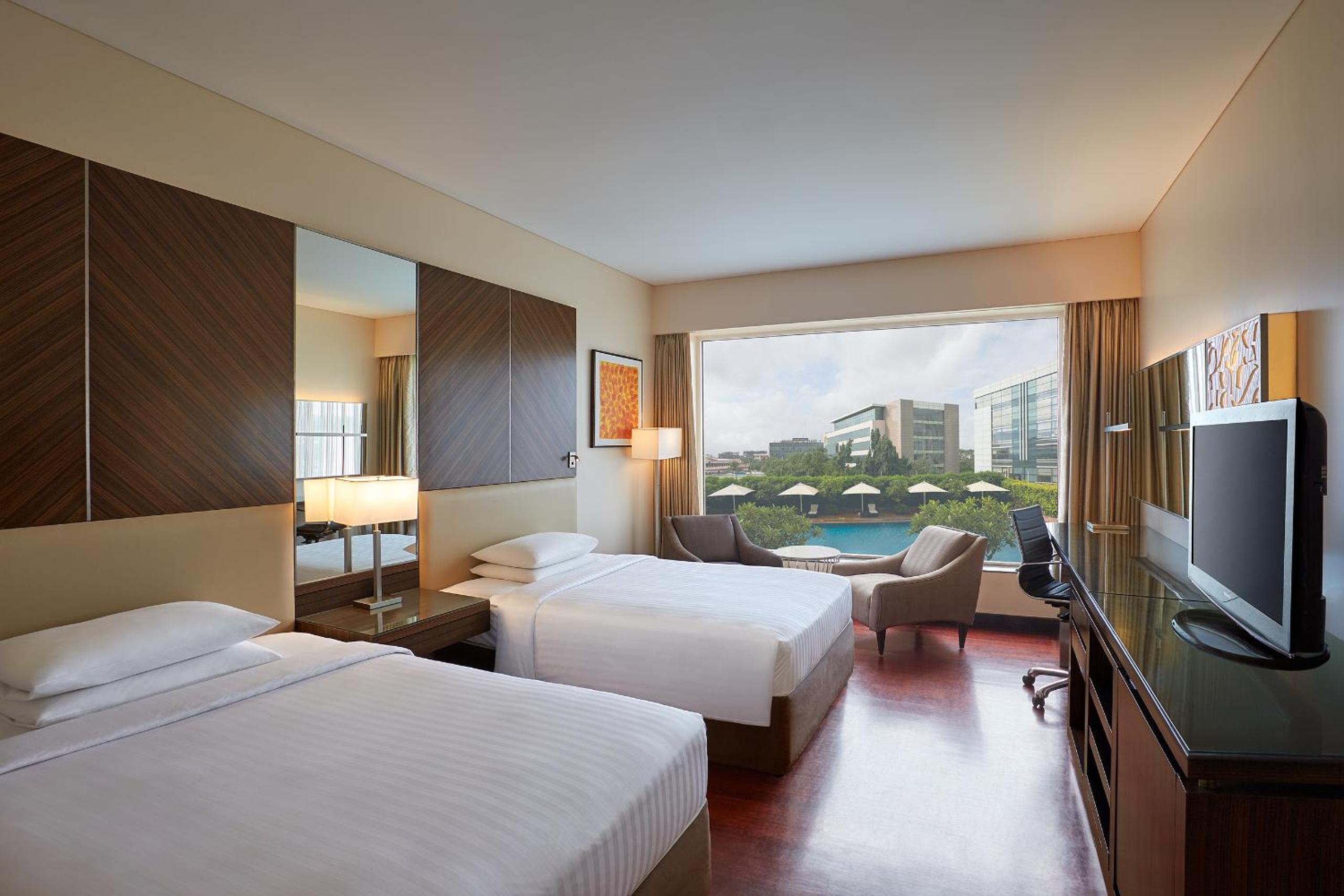 Executive Twin Room with Executive Lounge Access - 15% off on Spa and 20% off on Laundry - Photo 9