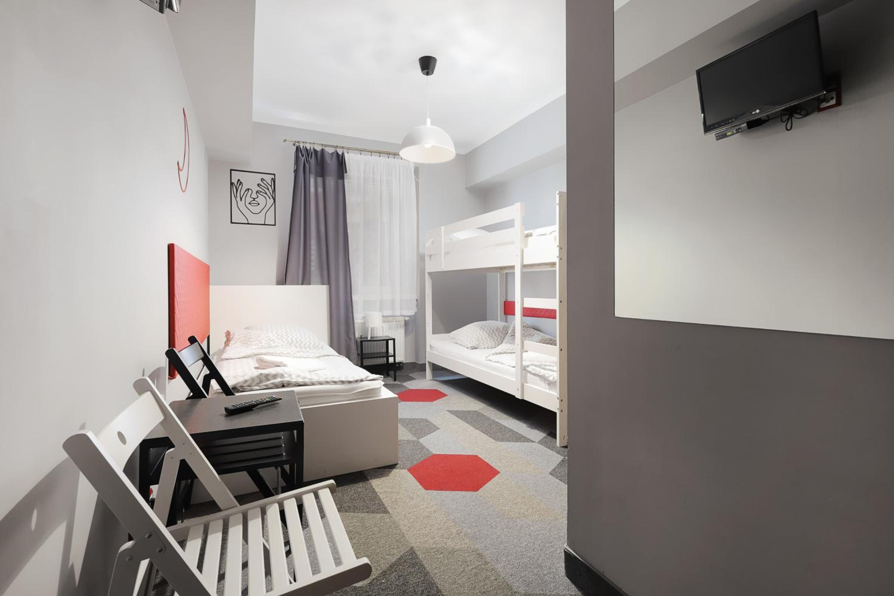 Triple Room with Bathroom photo 1
