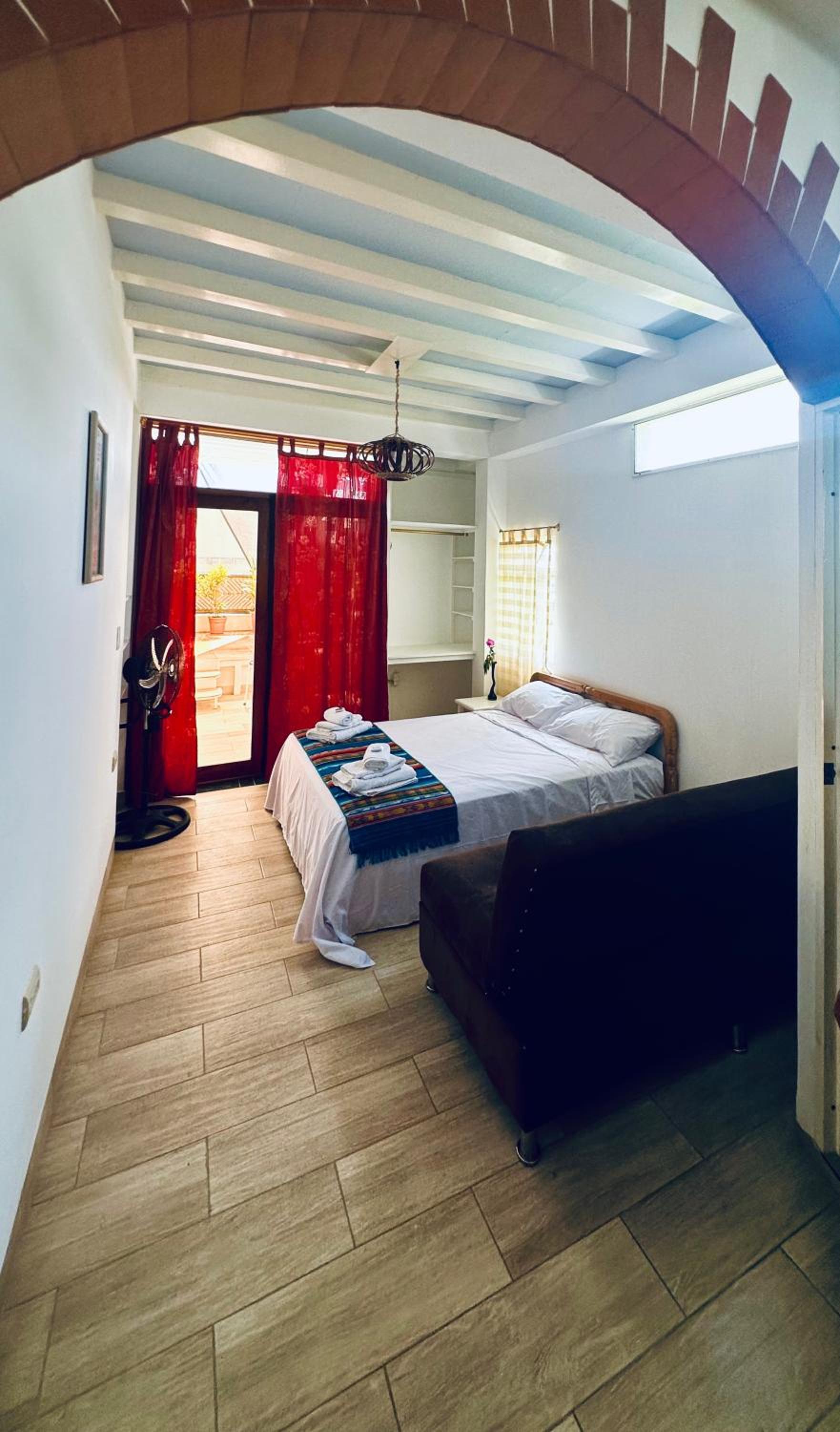 Studio with Balcony photo 1