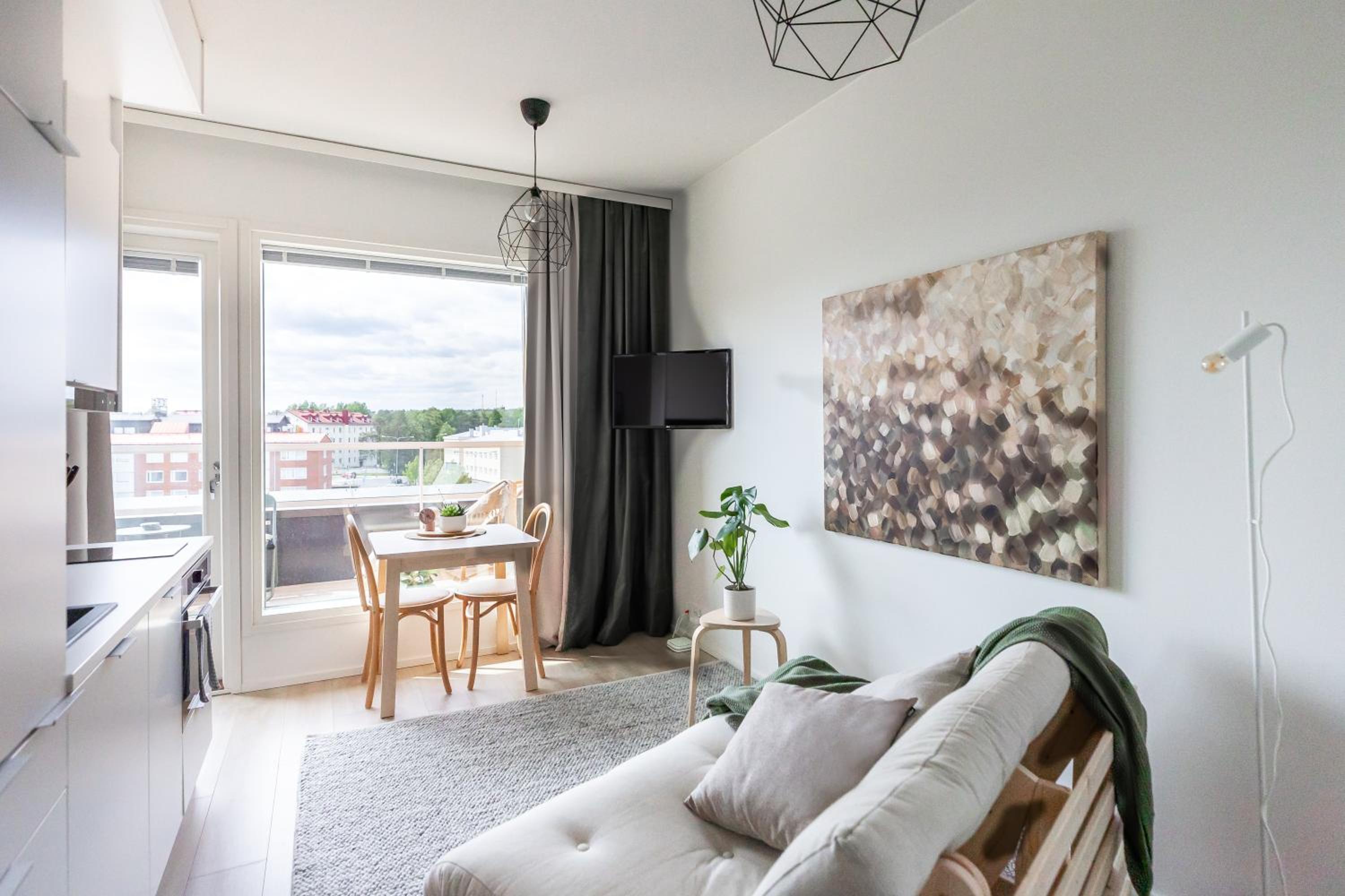 One-Bedroom Apartment