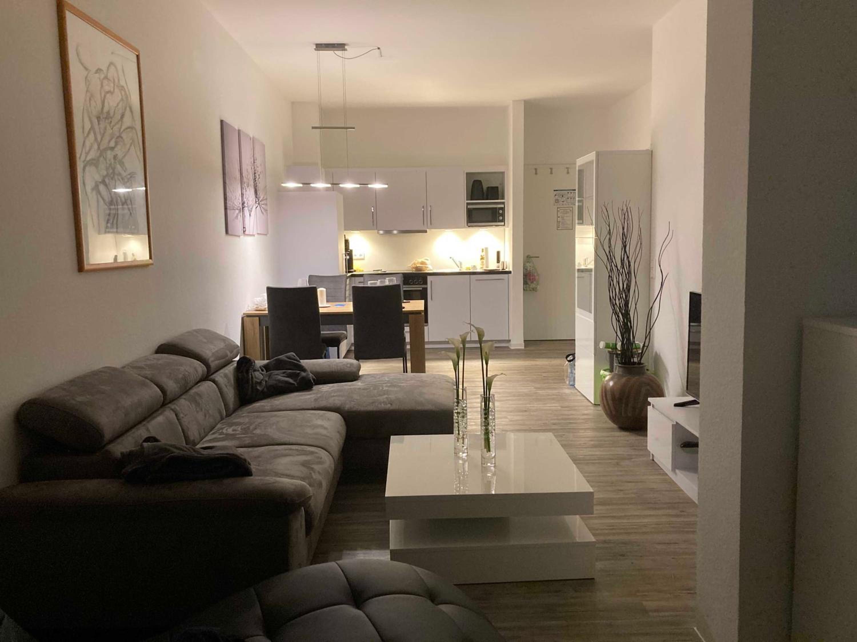 One-Bedroom Apartment with Balcony photo 1