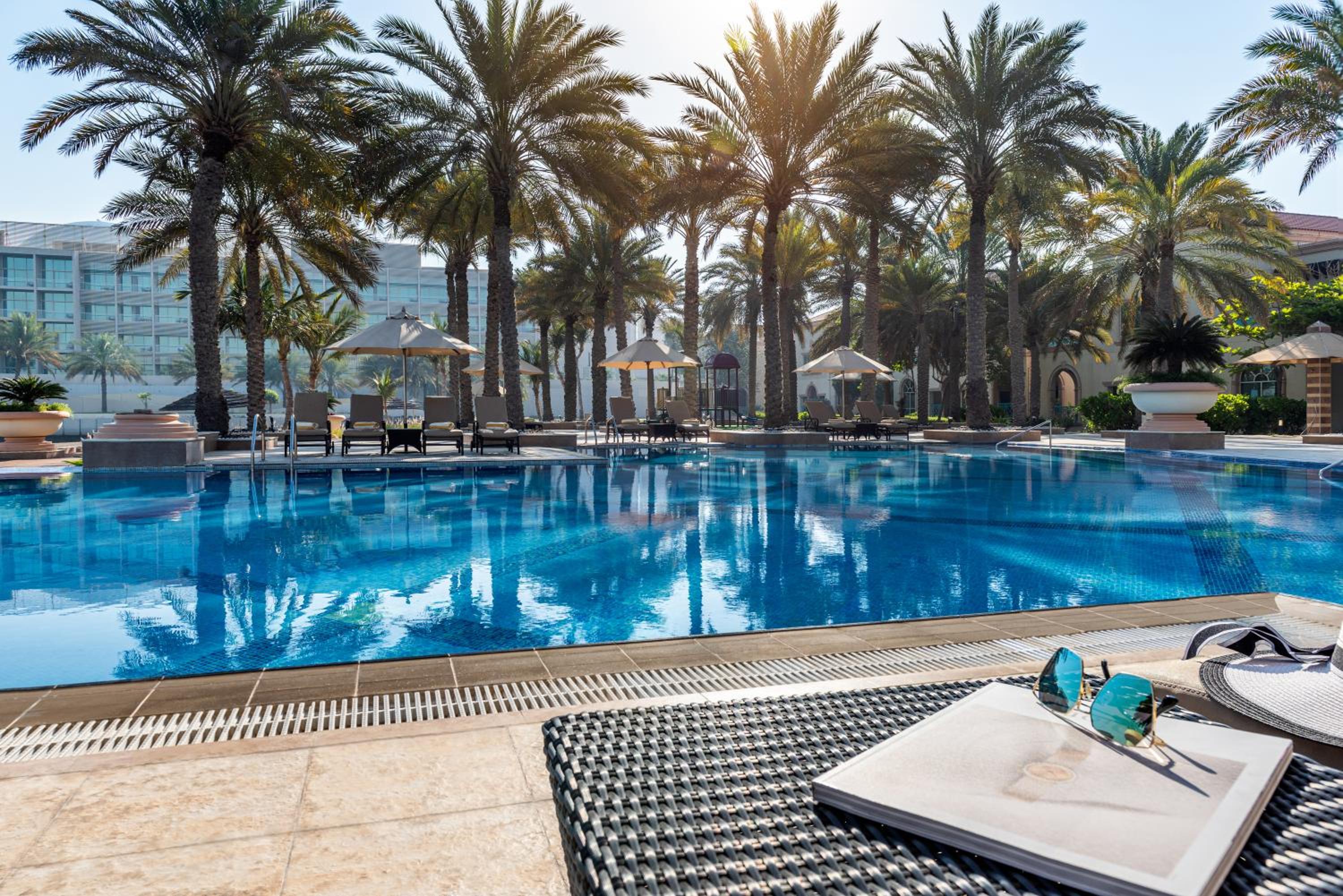 Three Bedroom VillaFree daily shuttle bus to Yas attractions, Yas Mall and Grand Mosque