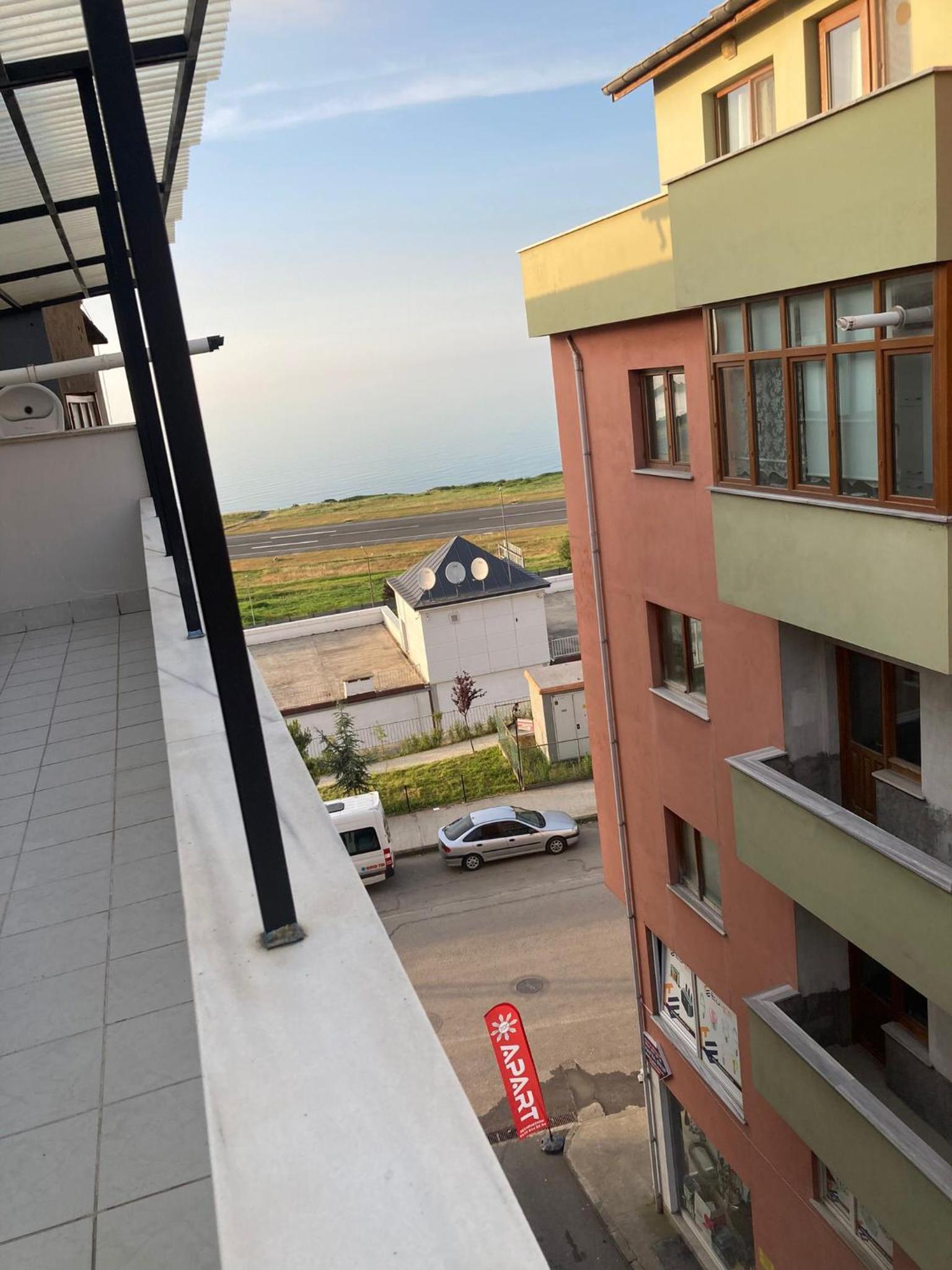 Apartment with Balcony photo 3