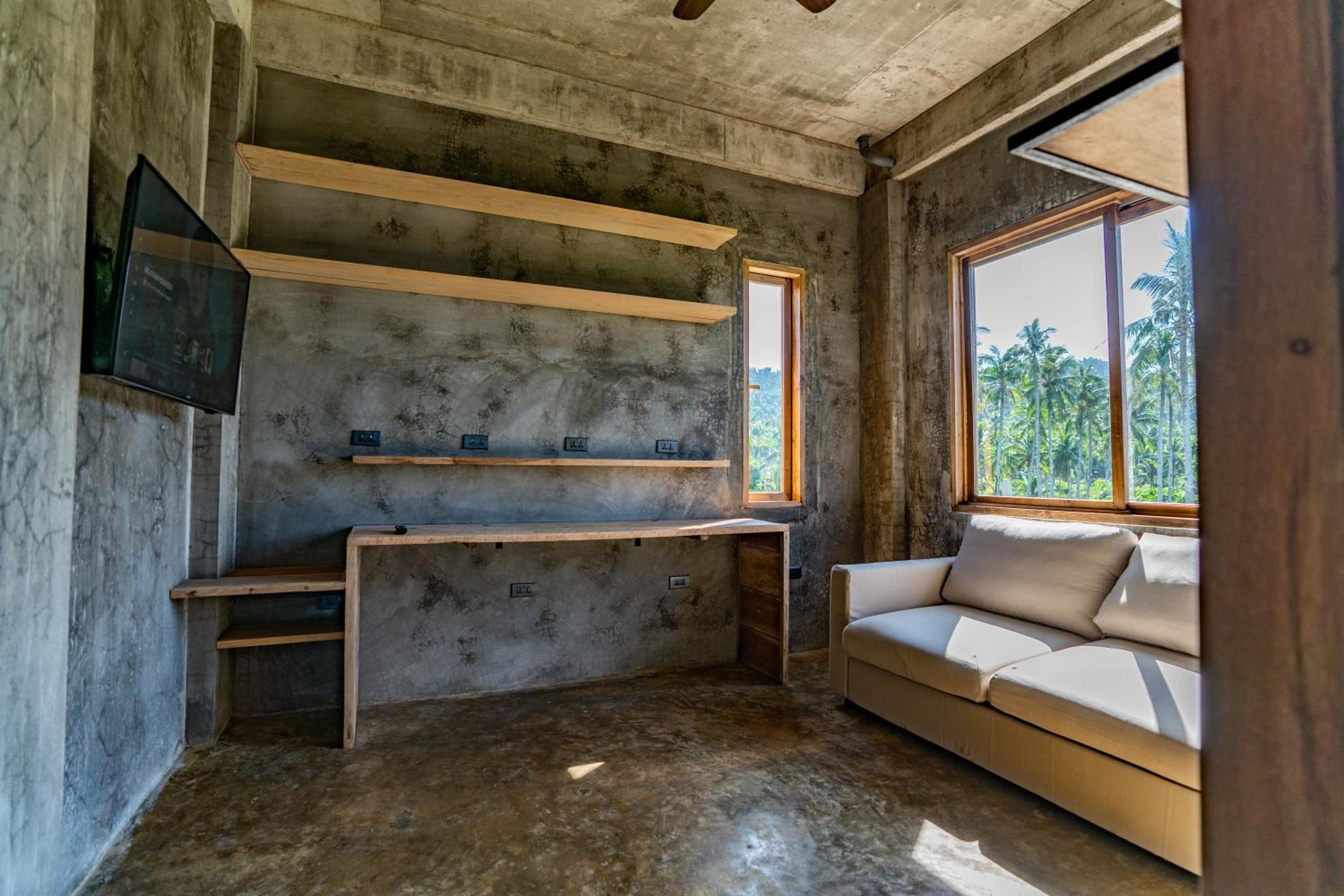 Deluxe Suite with Sea View