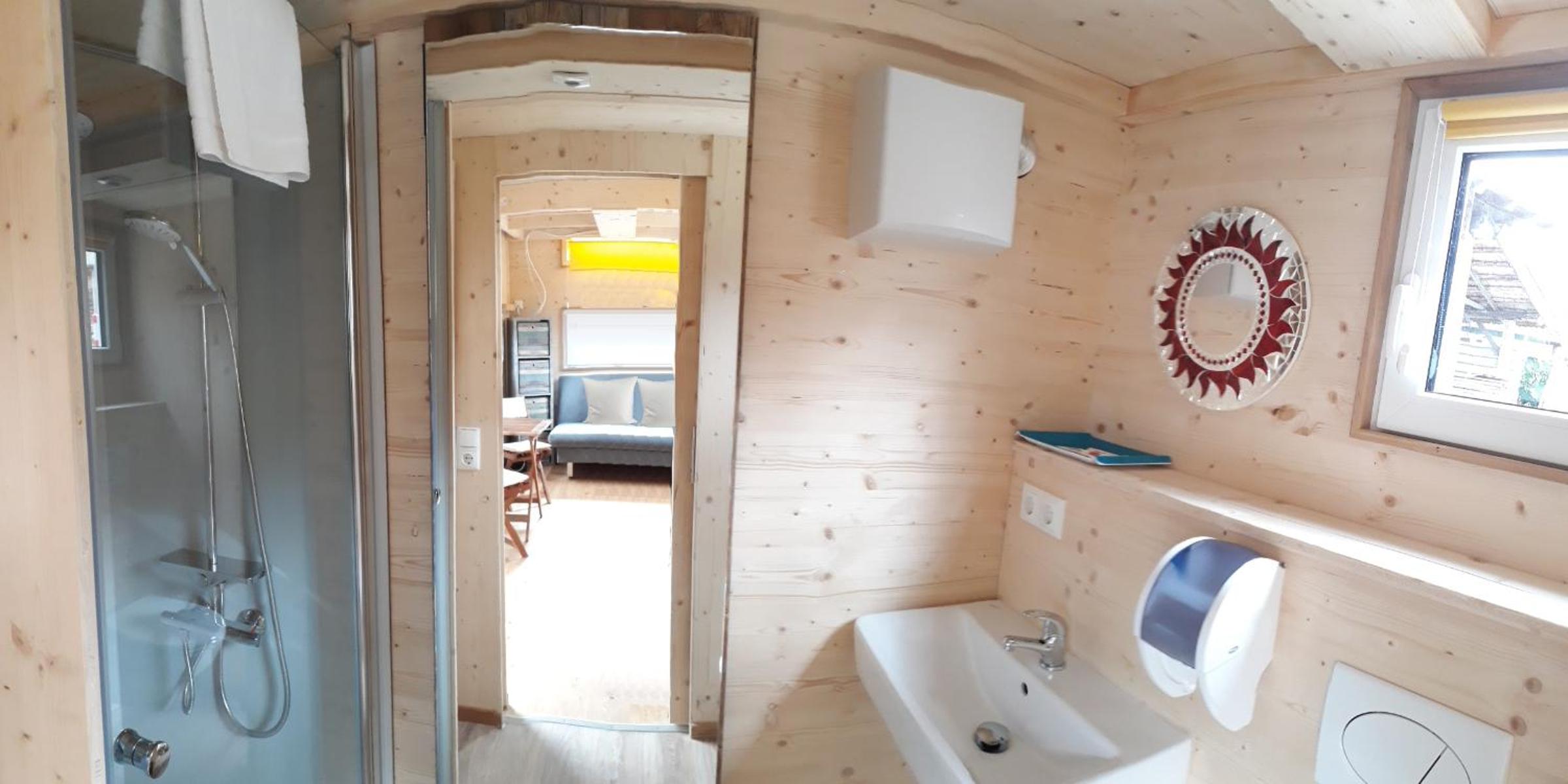 Tiny House photo 2