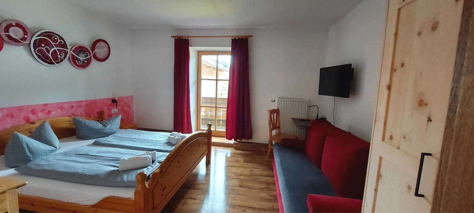 Family Double Room photo 2