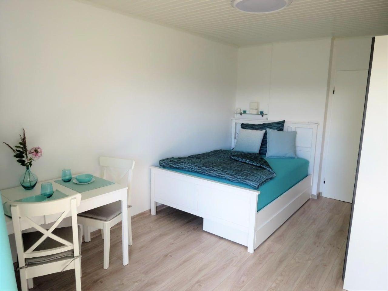 Apartment with Bathroom photo 1