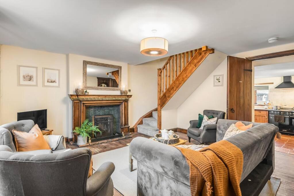 Two-Bedroom House photo 2