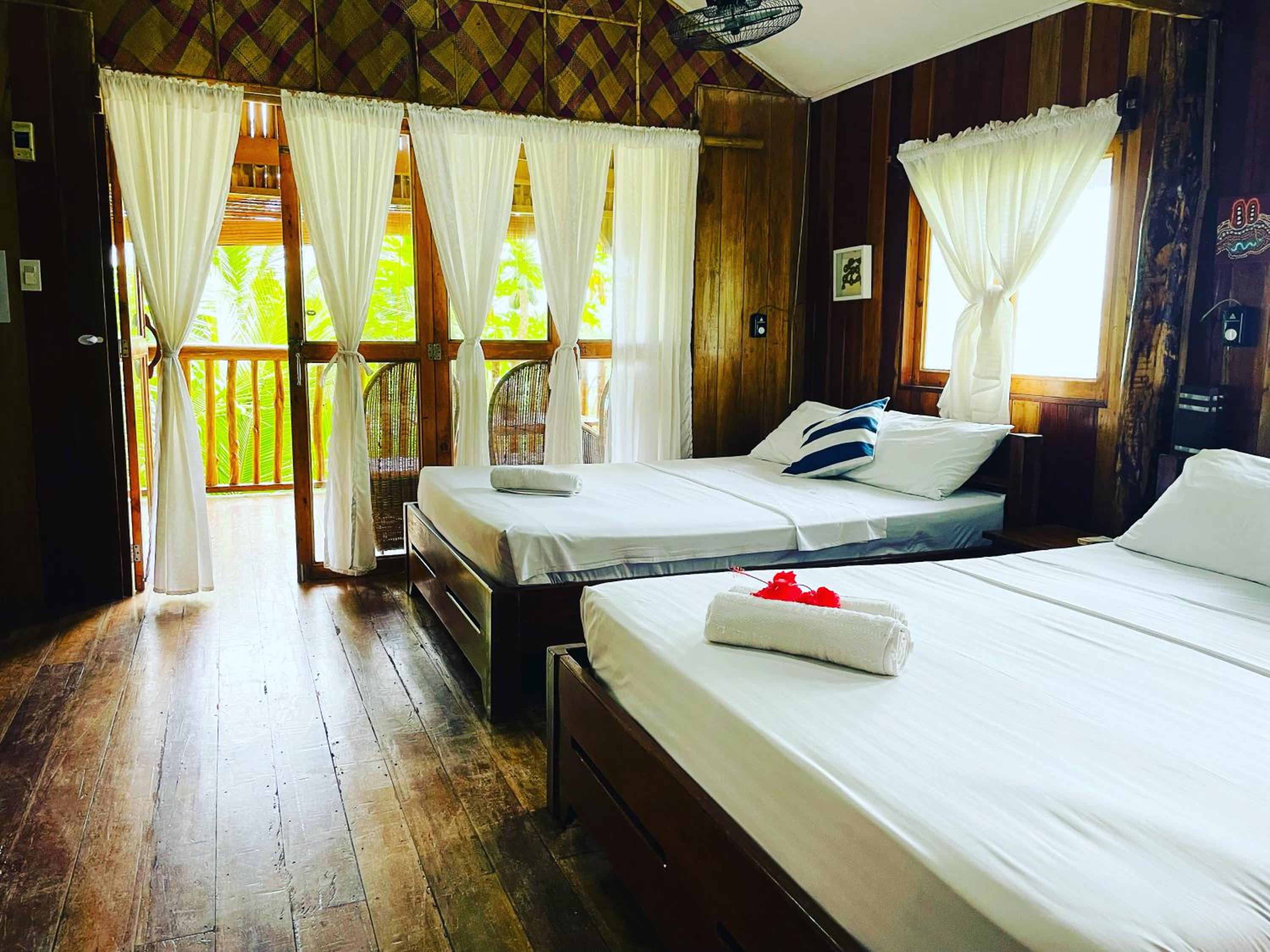 Honeymoon Suite with Ocean View  - Photo 15