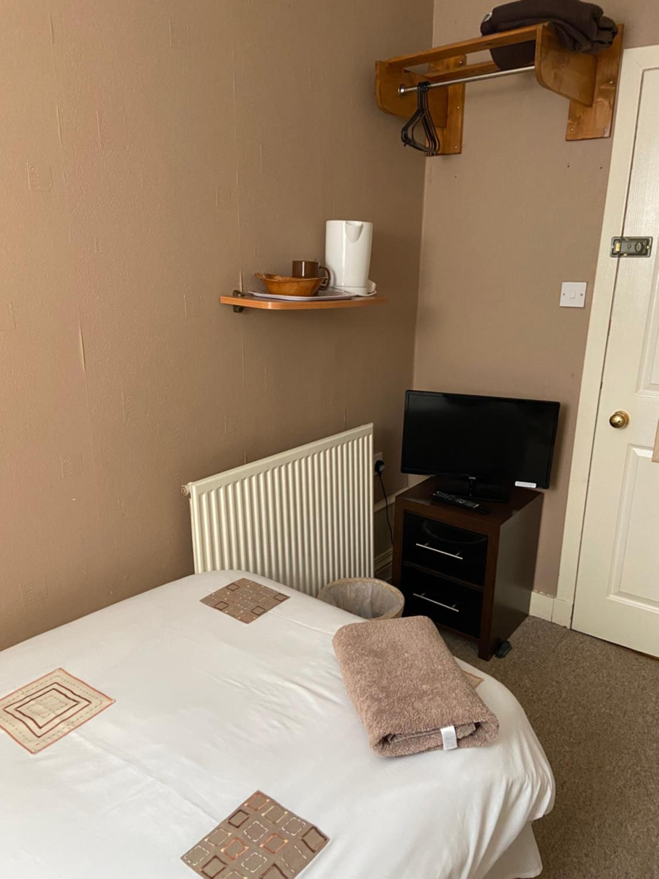 Small Single Room