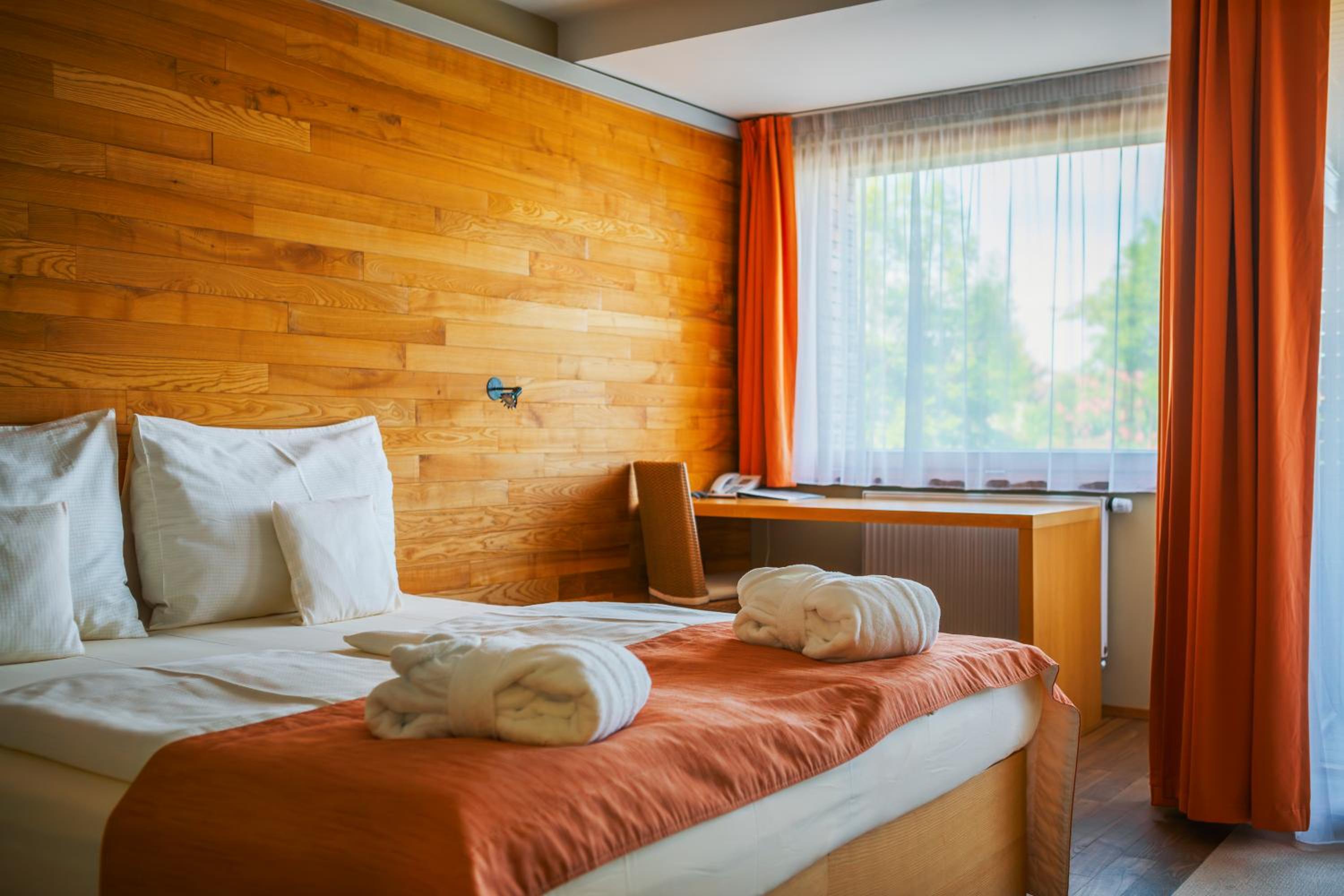Superior Double Room with Free Wellness Entrance