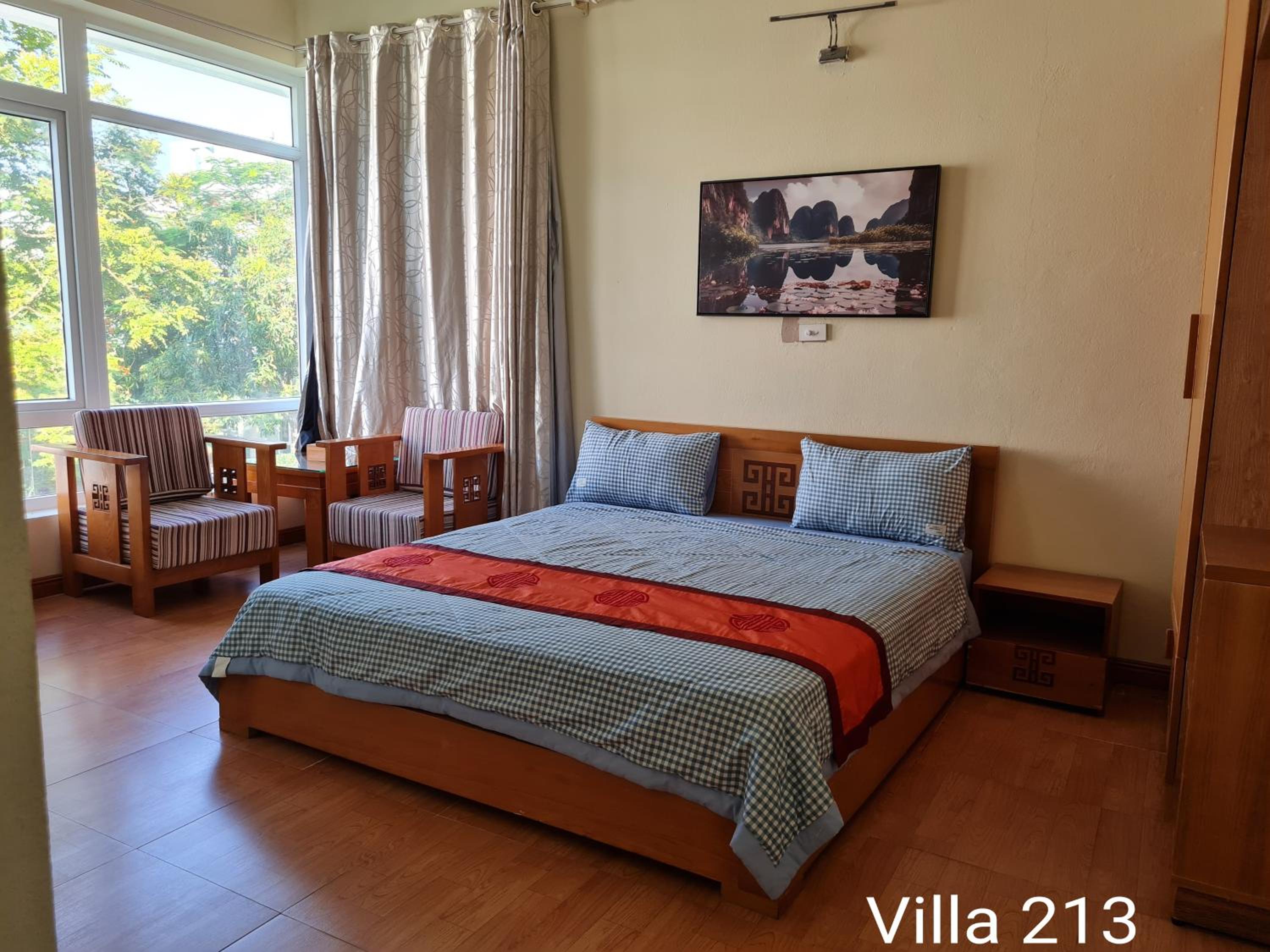 Three-Bedroom Villa photo 2