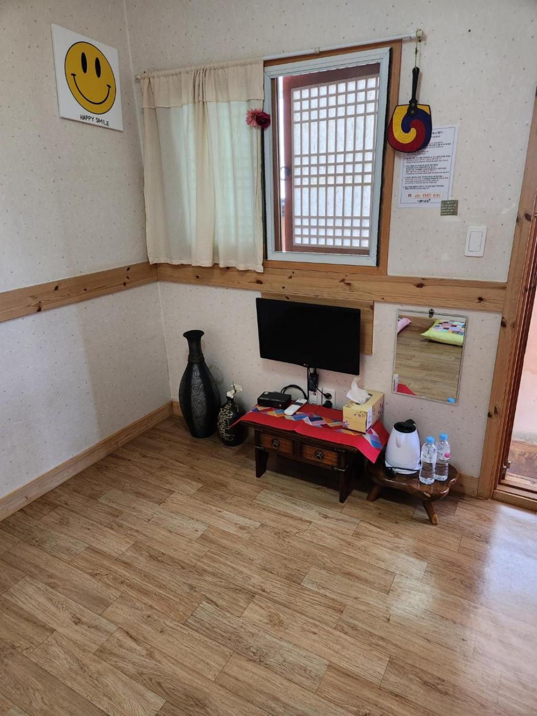 Triple Room with Private Bathroom photo 1
