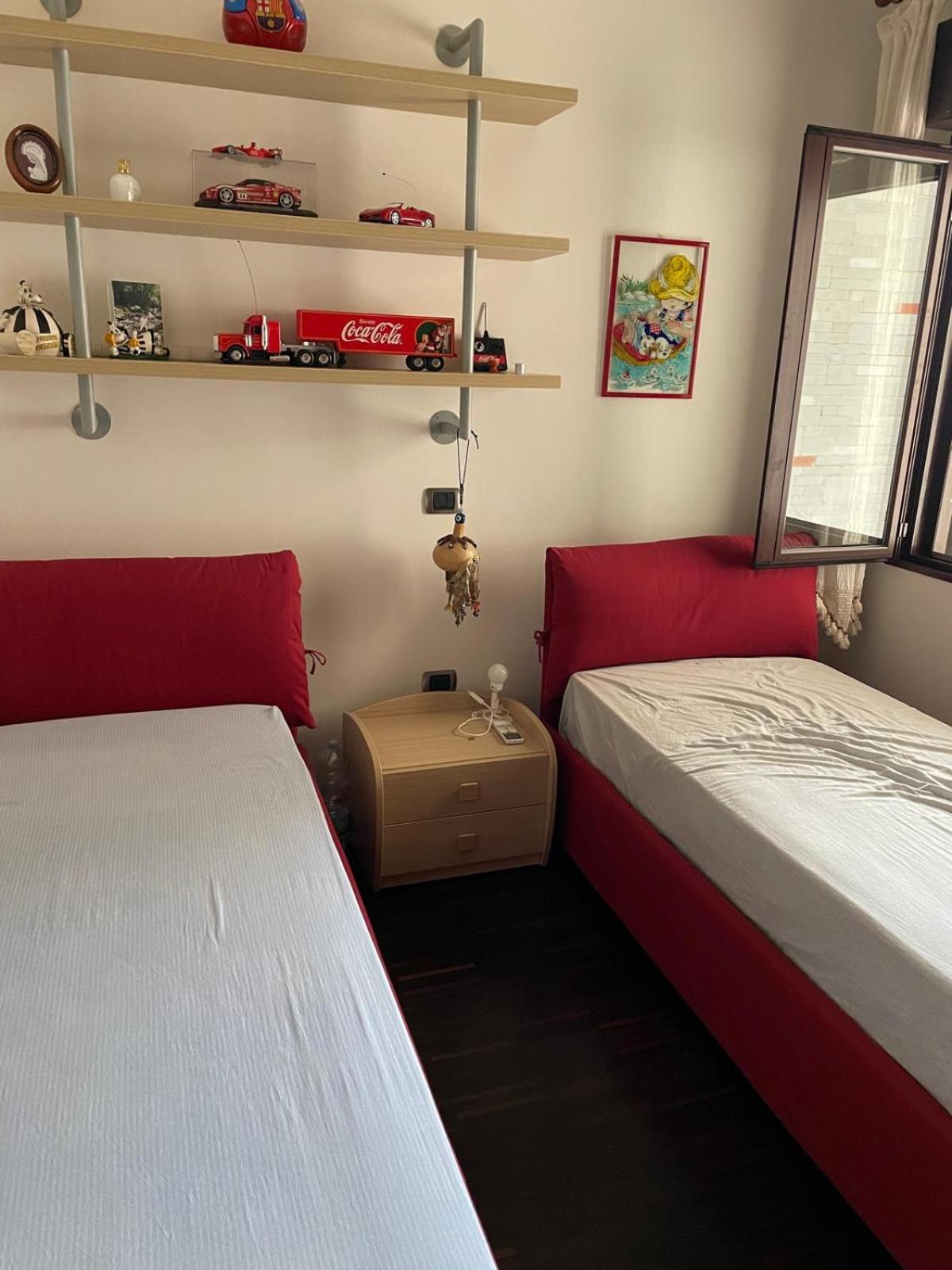 Three-Bedroom Villa photo 3