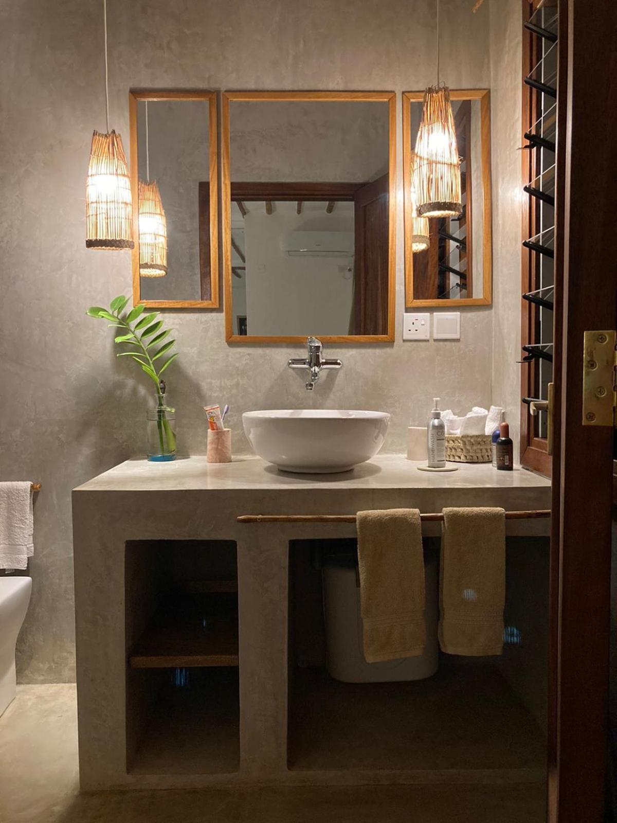 Triple Room with Private Bathroom photo 3