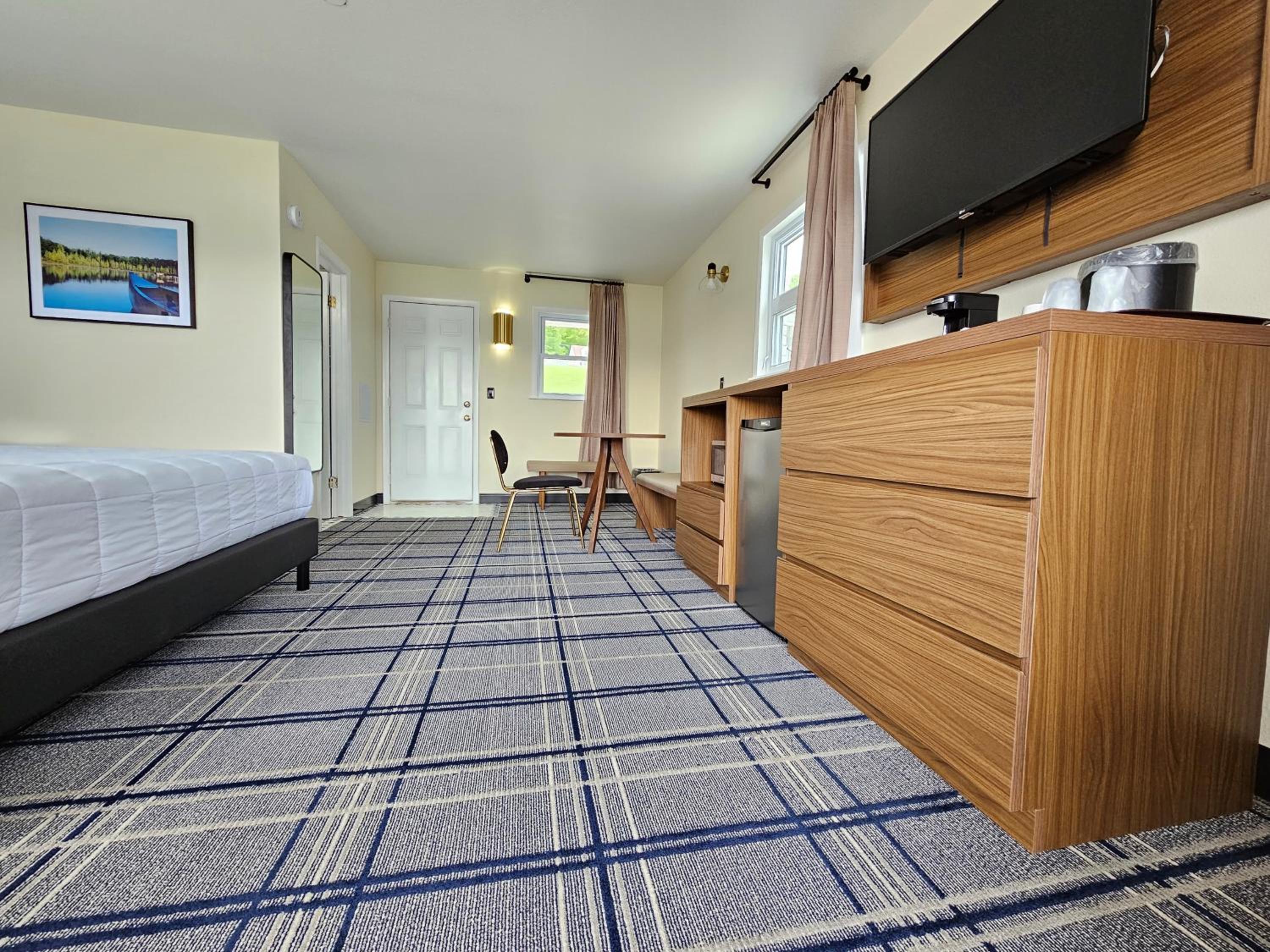 King Room with Lake View photo 3