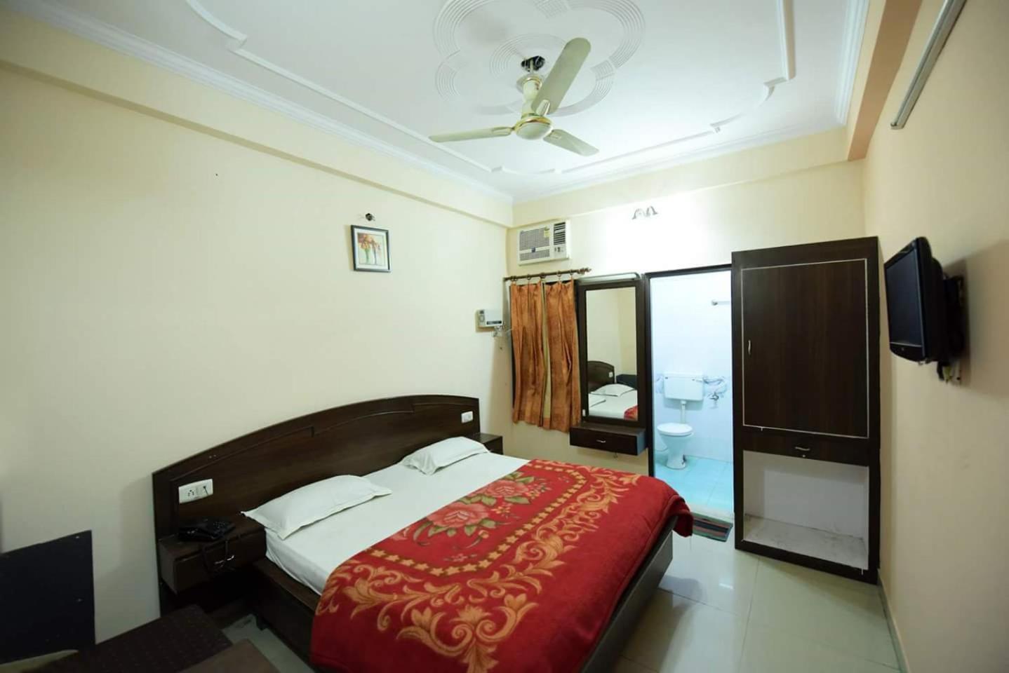 Standard Double Room photo 1