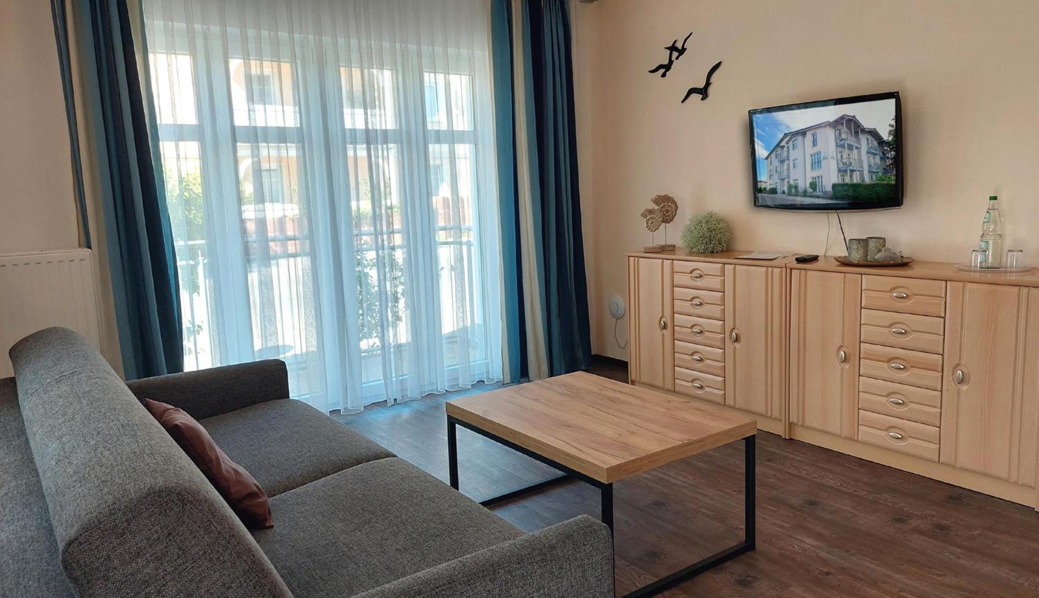 Apartment photo 1