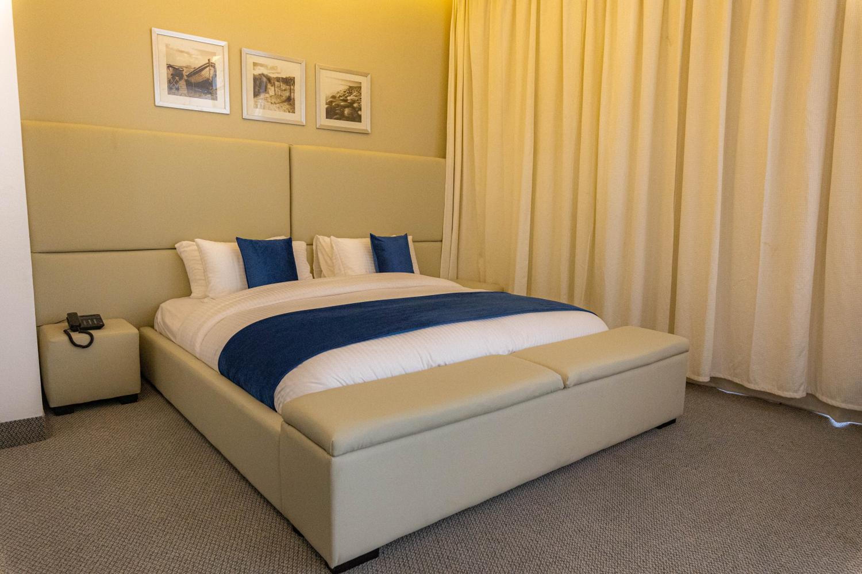 Deluxe Double Room - Photo 2