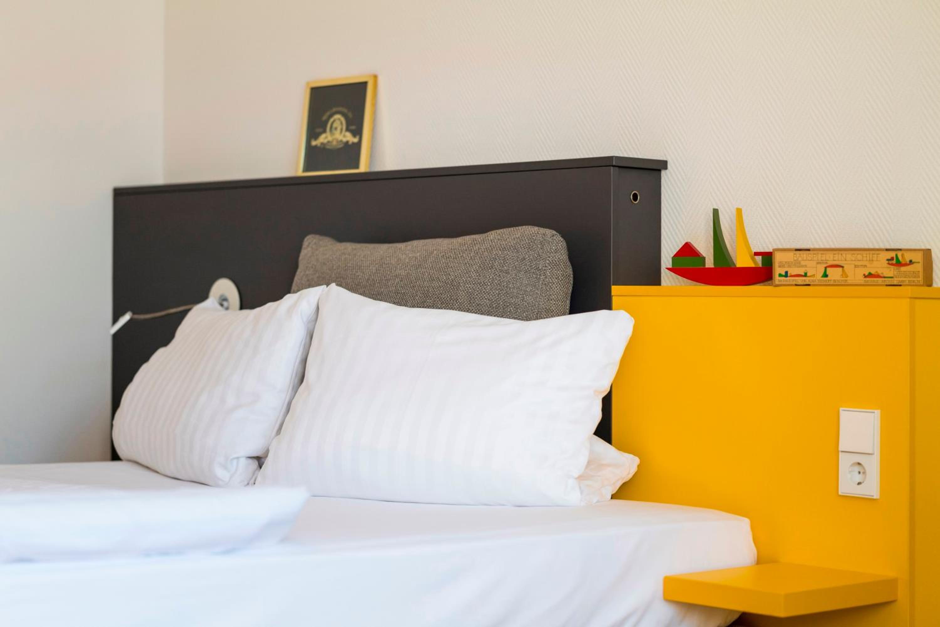 Cozy Double Room with Balcony photo 3