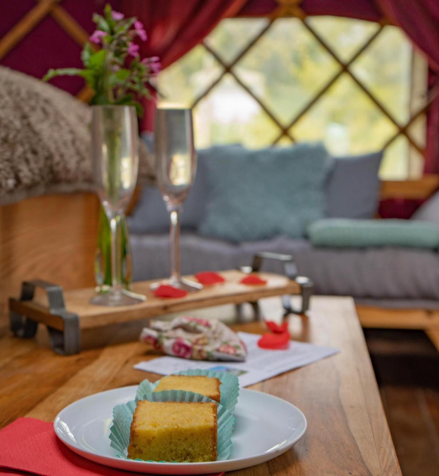 Mayflower Yurt - Photo 5