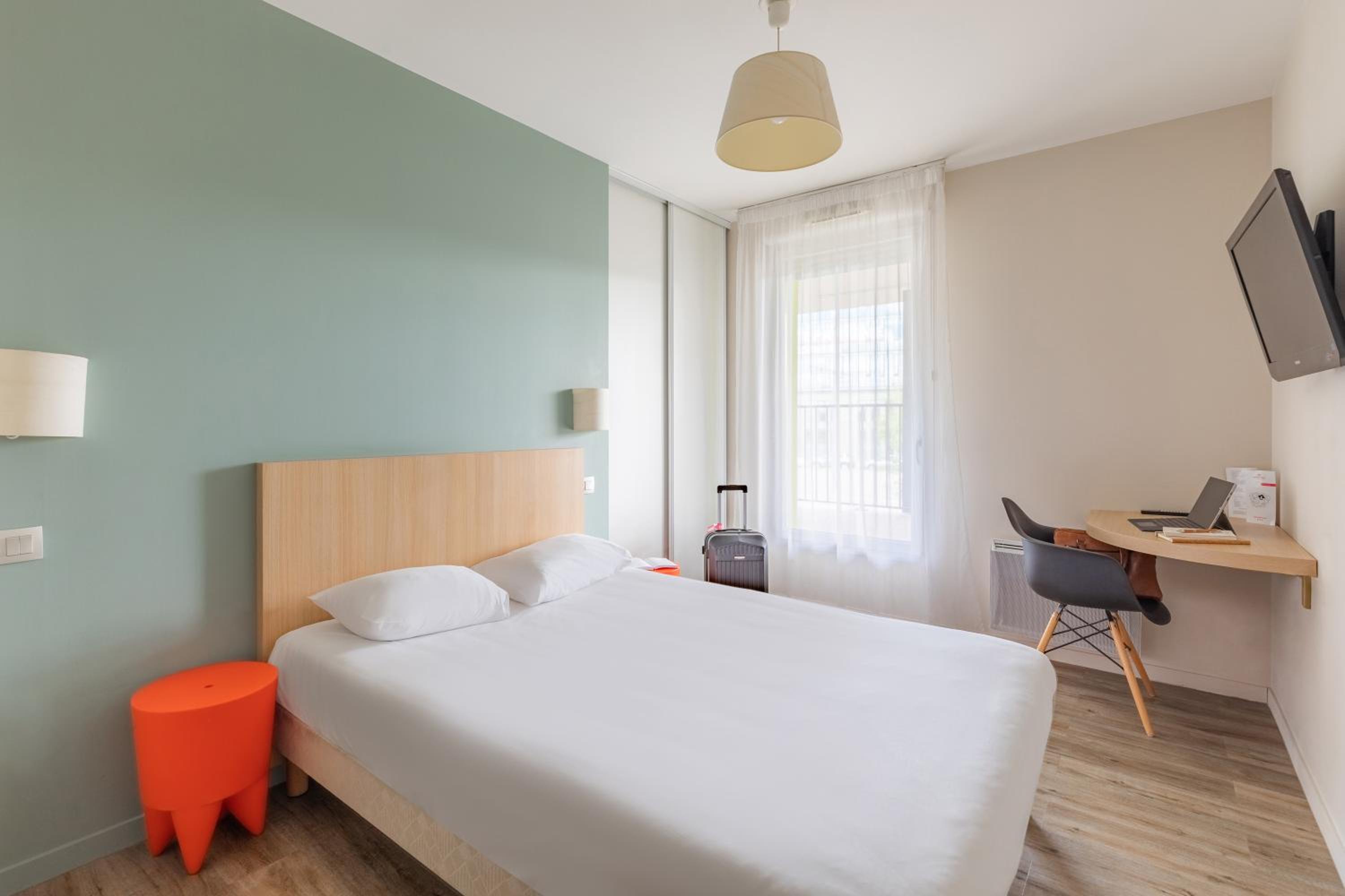 Two-Bedroom Apartment - Photo 1