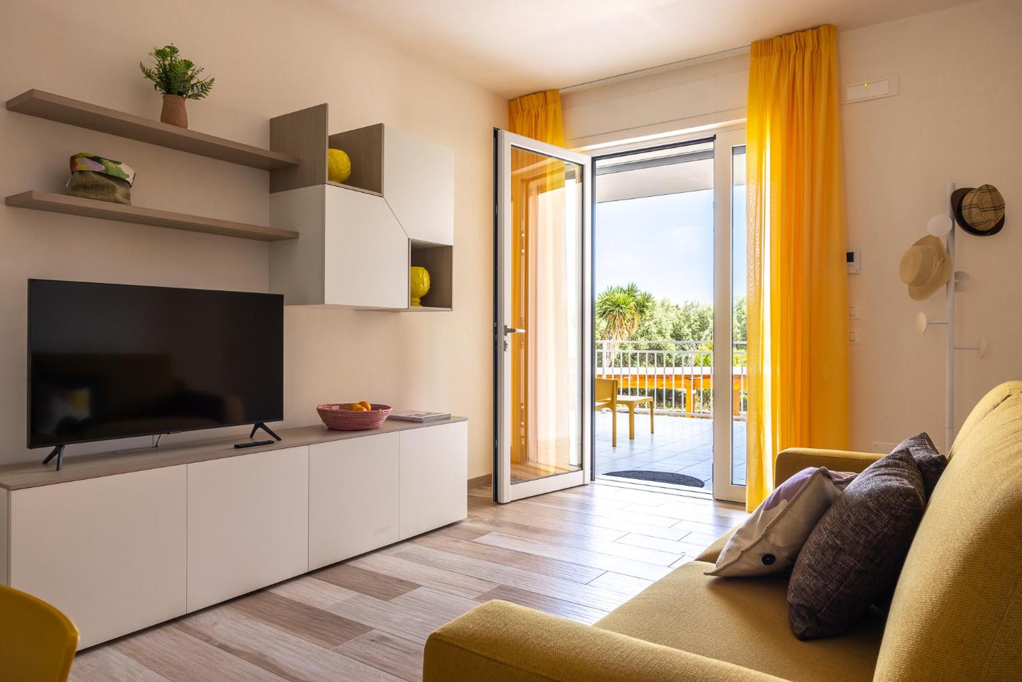 Suite with Garden View