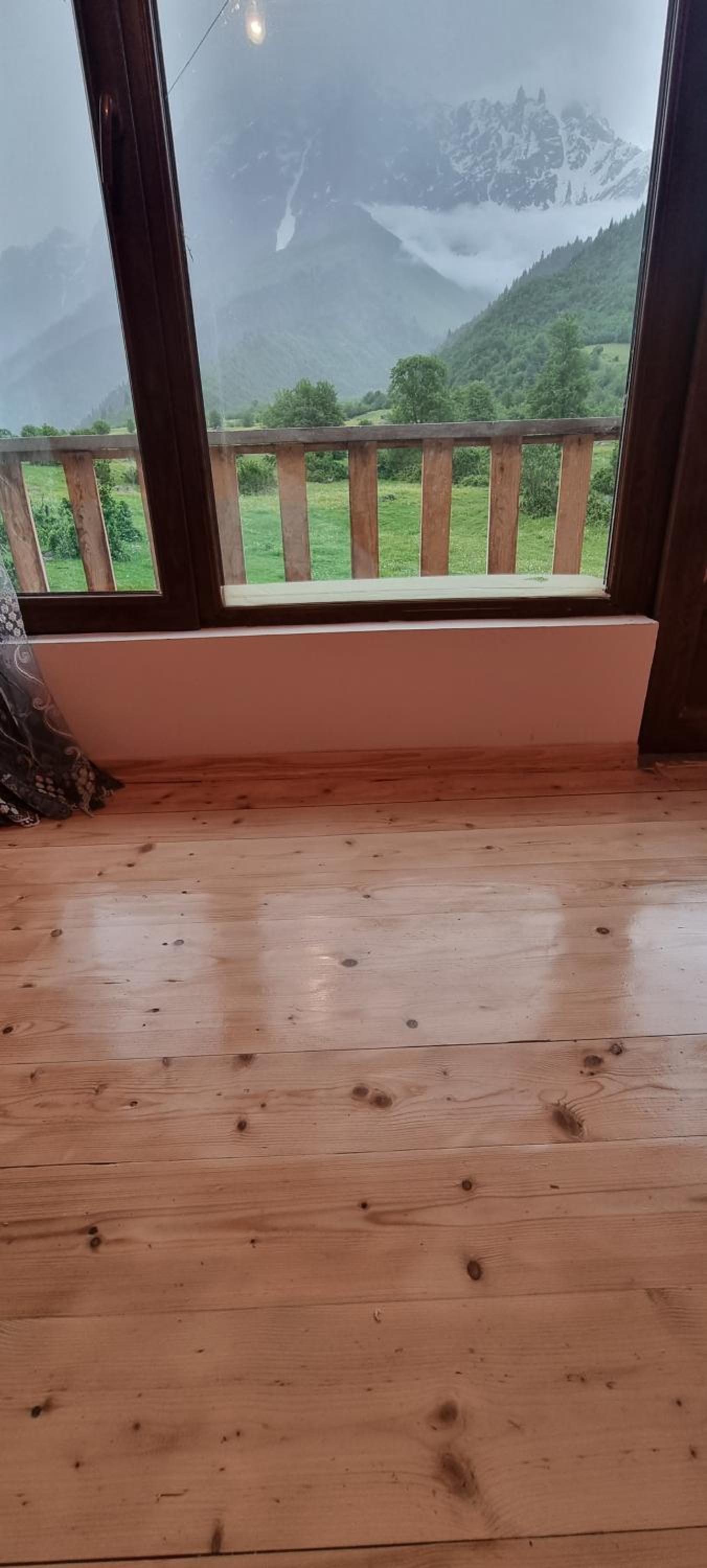 King Room with Mountain View