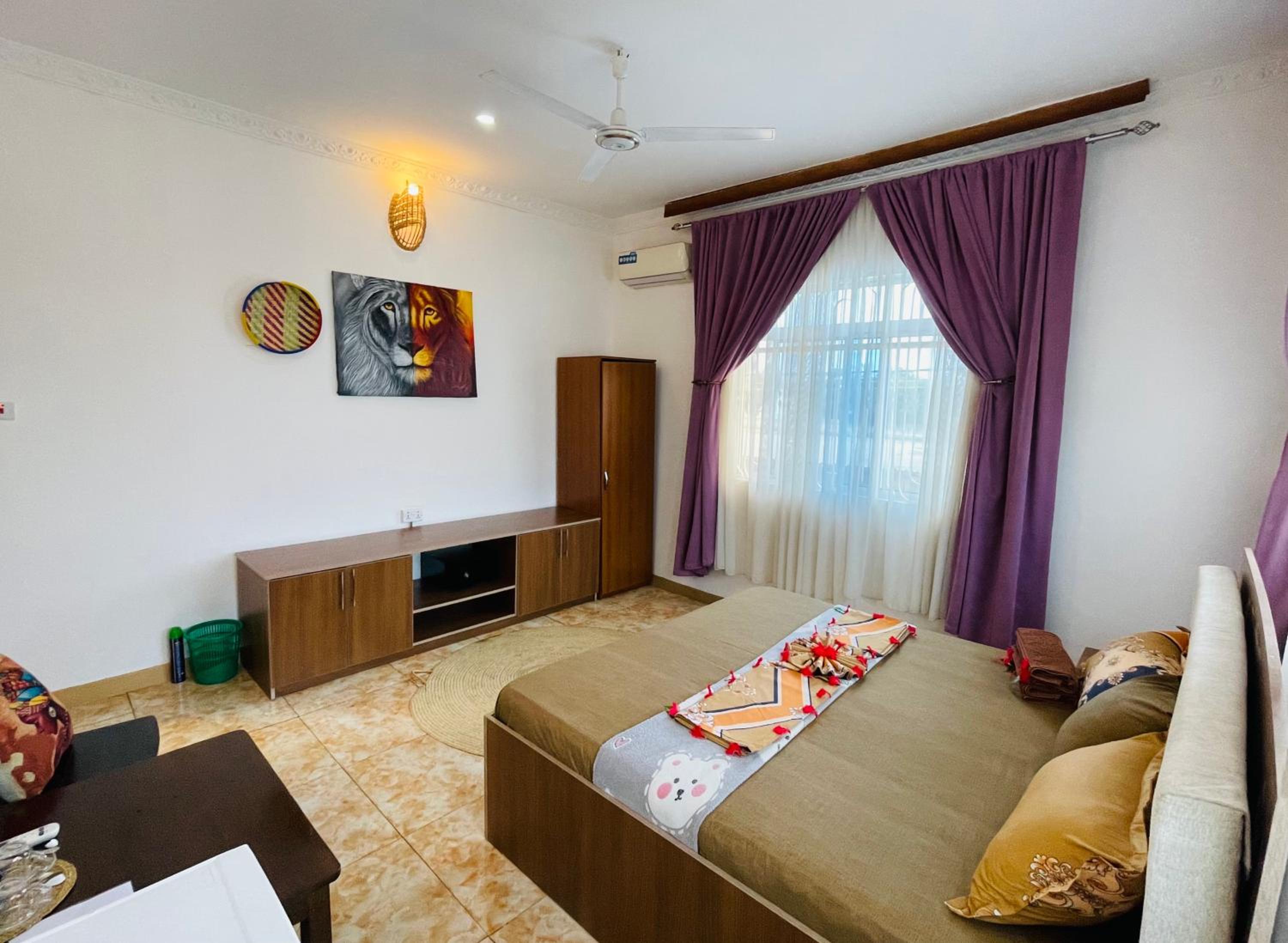 Deluxe Triple Room - Photo 8