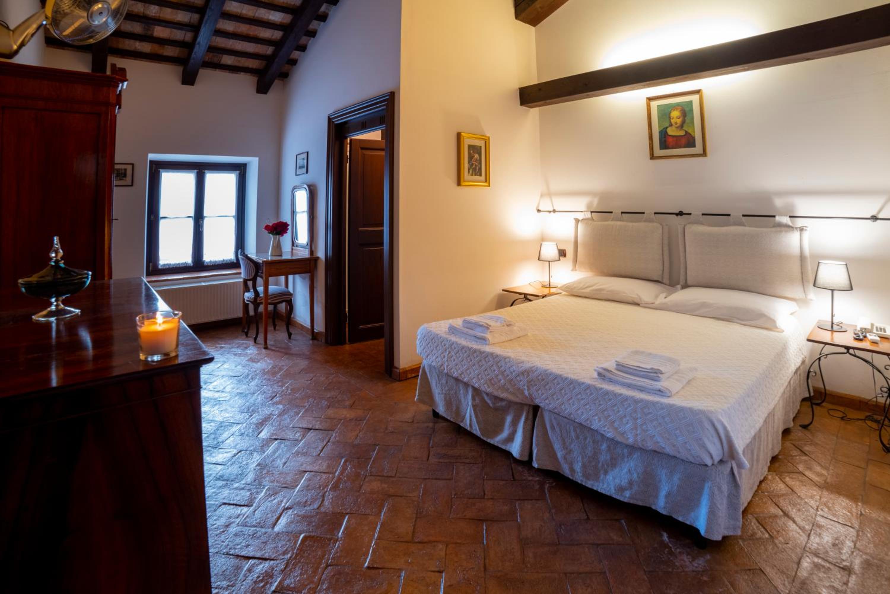 Quadruple Room with Shared Bathroom photo 1