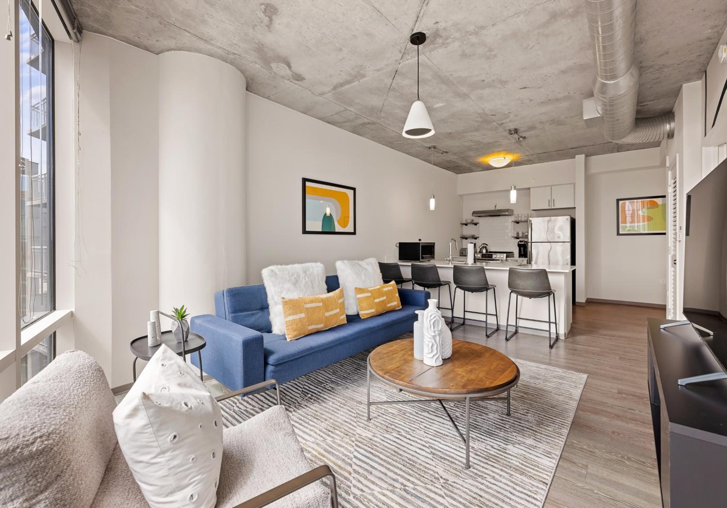 1 Bedroom Deluxe Accessible - Photo 14