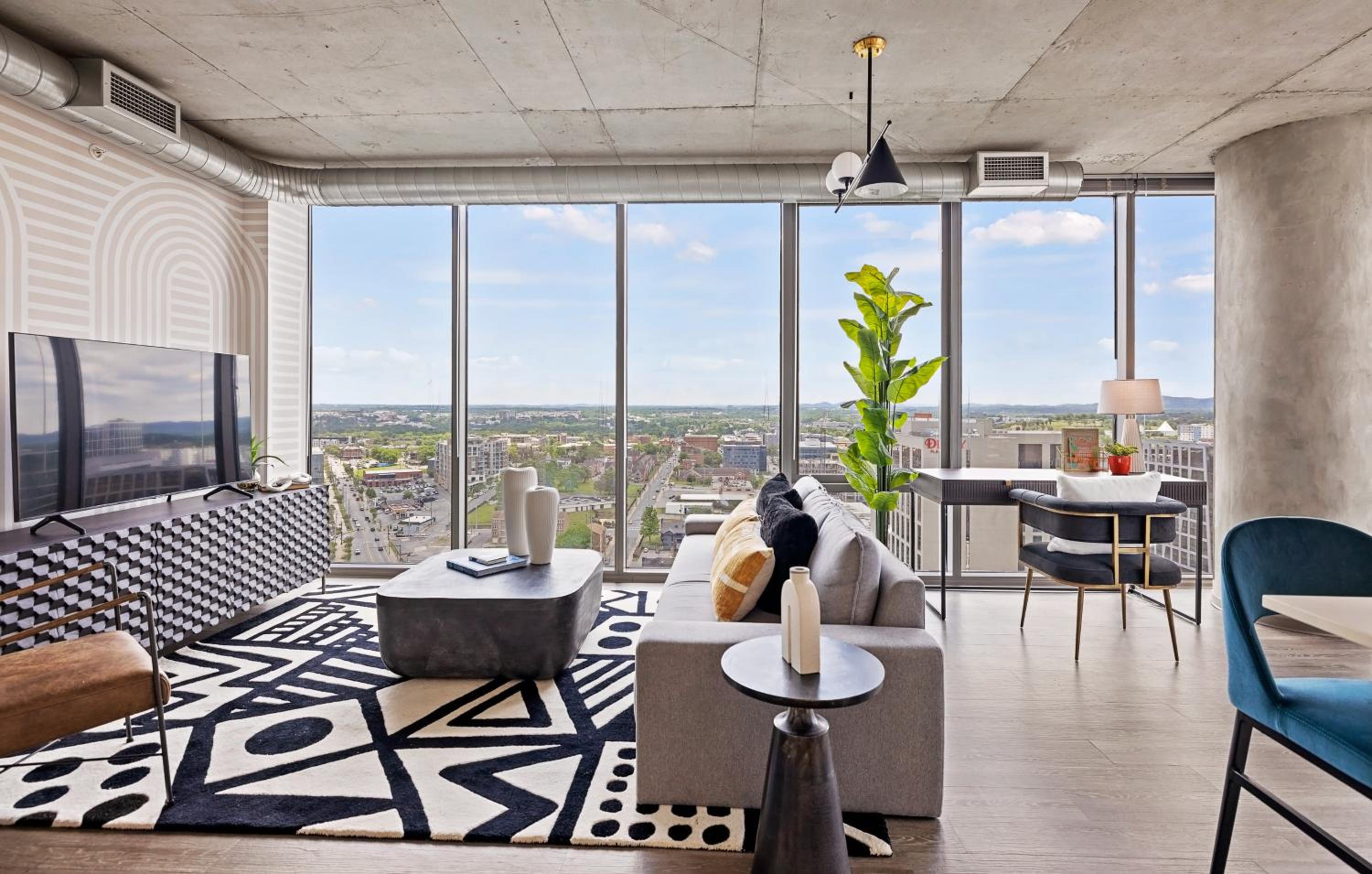 1 Bedroom Deluxe Sky