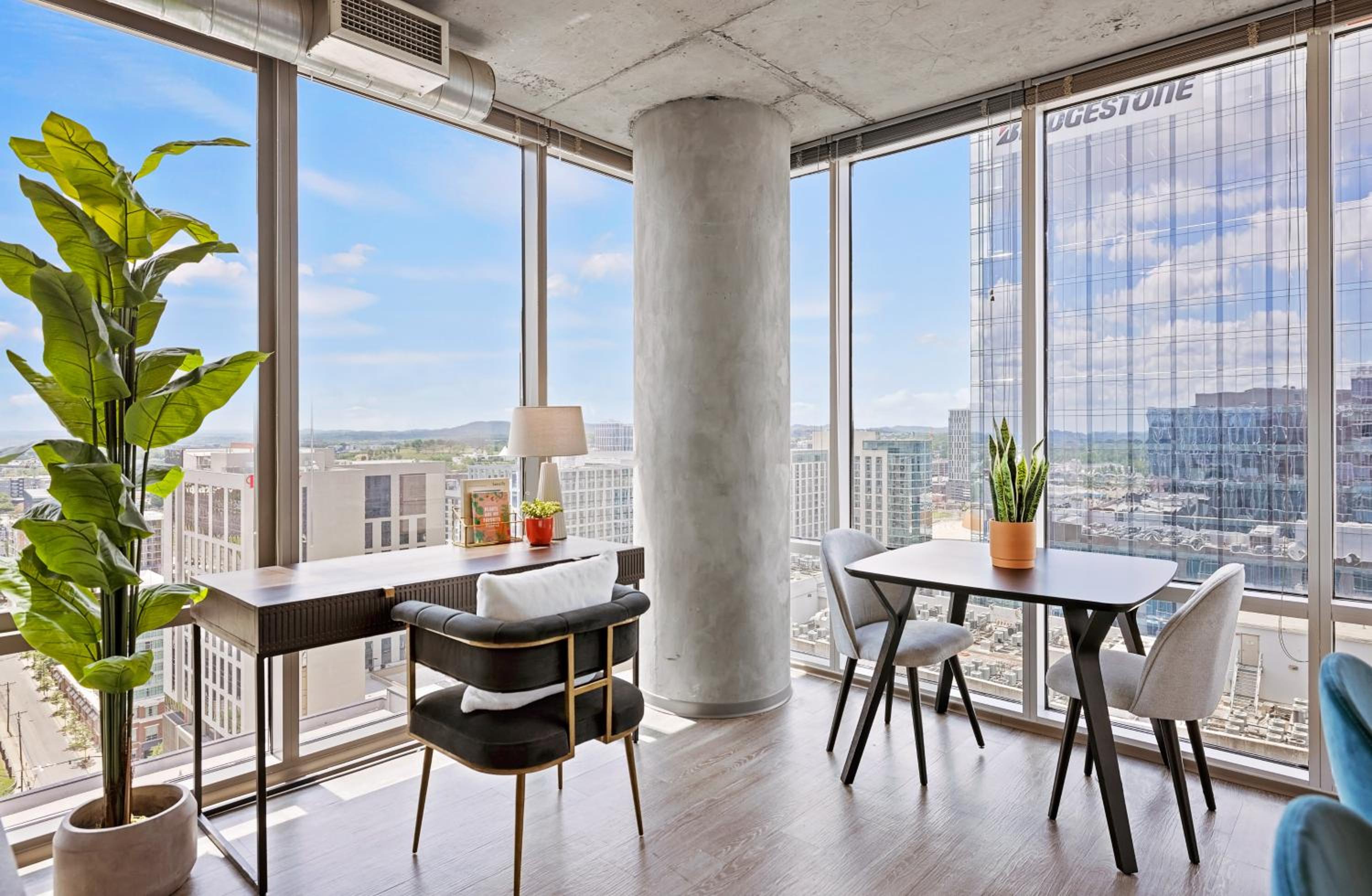 1 Bedroom Deluxe Sky - Photo 4