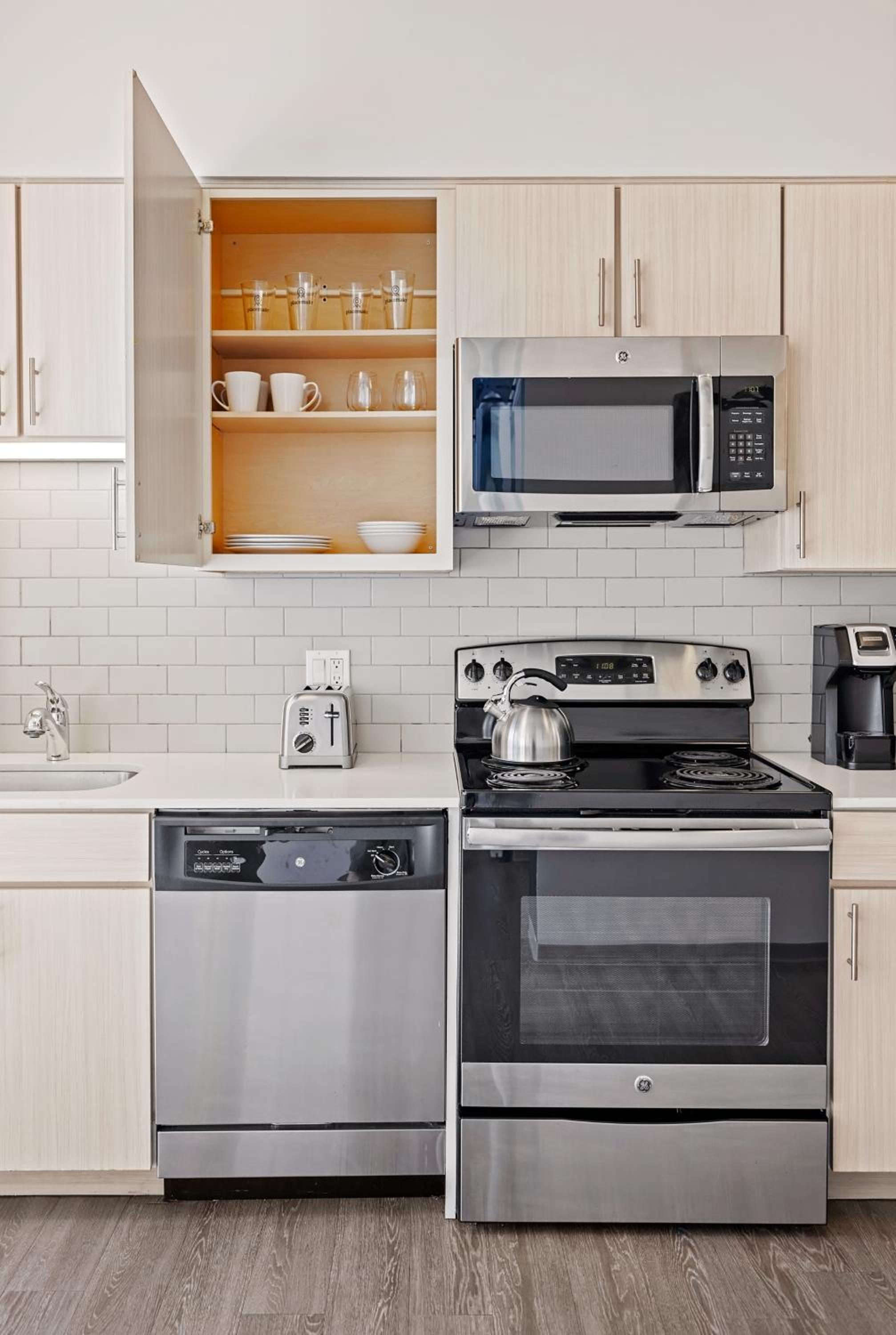 1 Bed | 1 Bath Suite - Photo 5