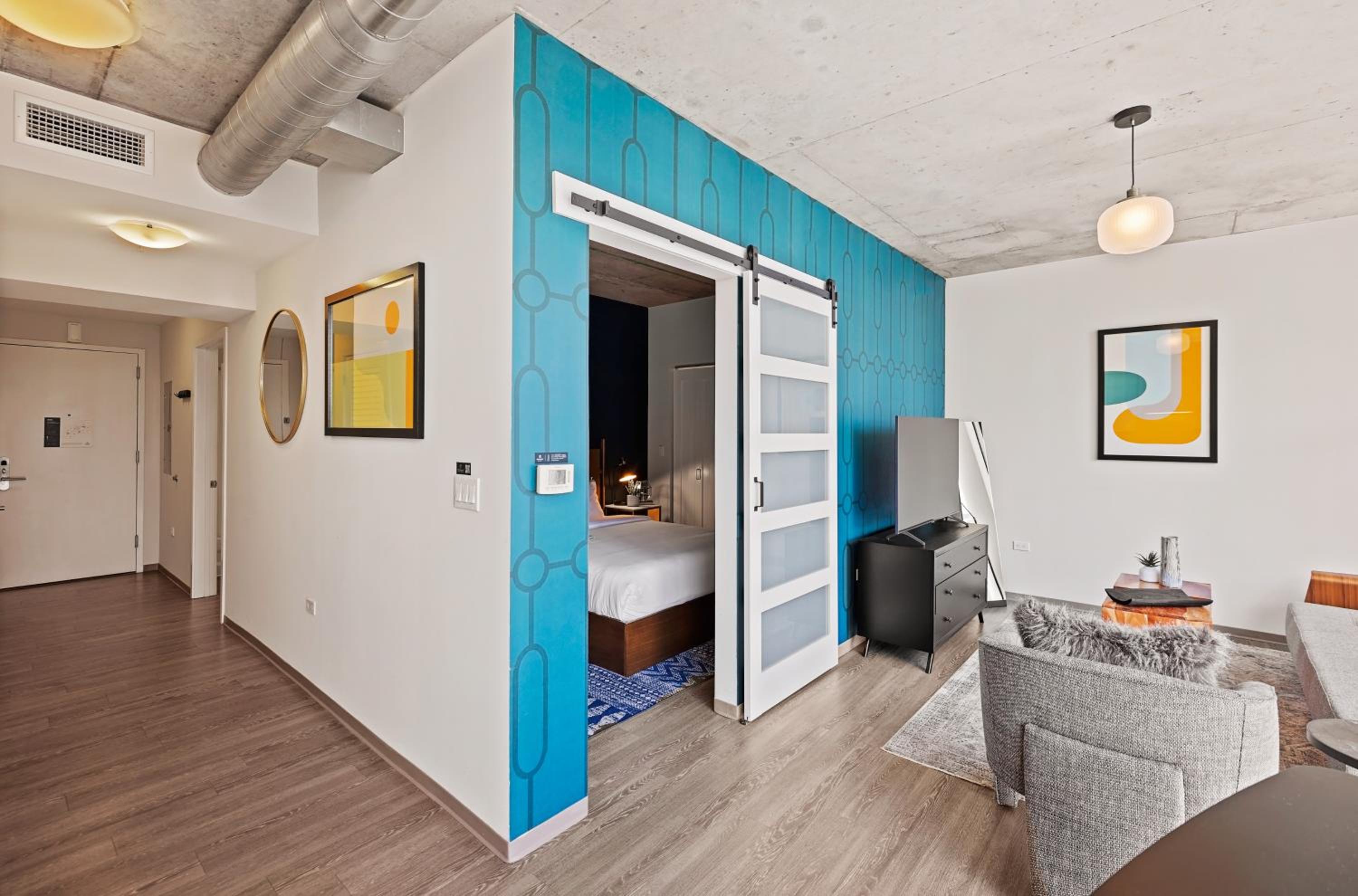 1 Bed | 1 Bath Suite - Photo 13
