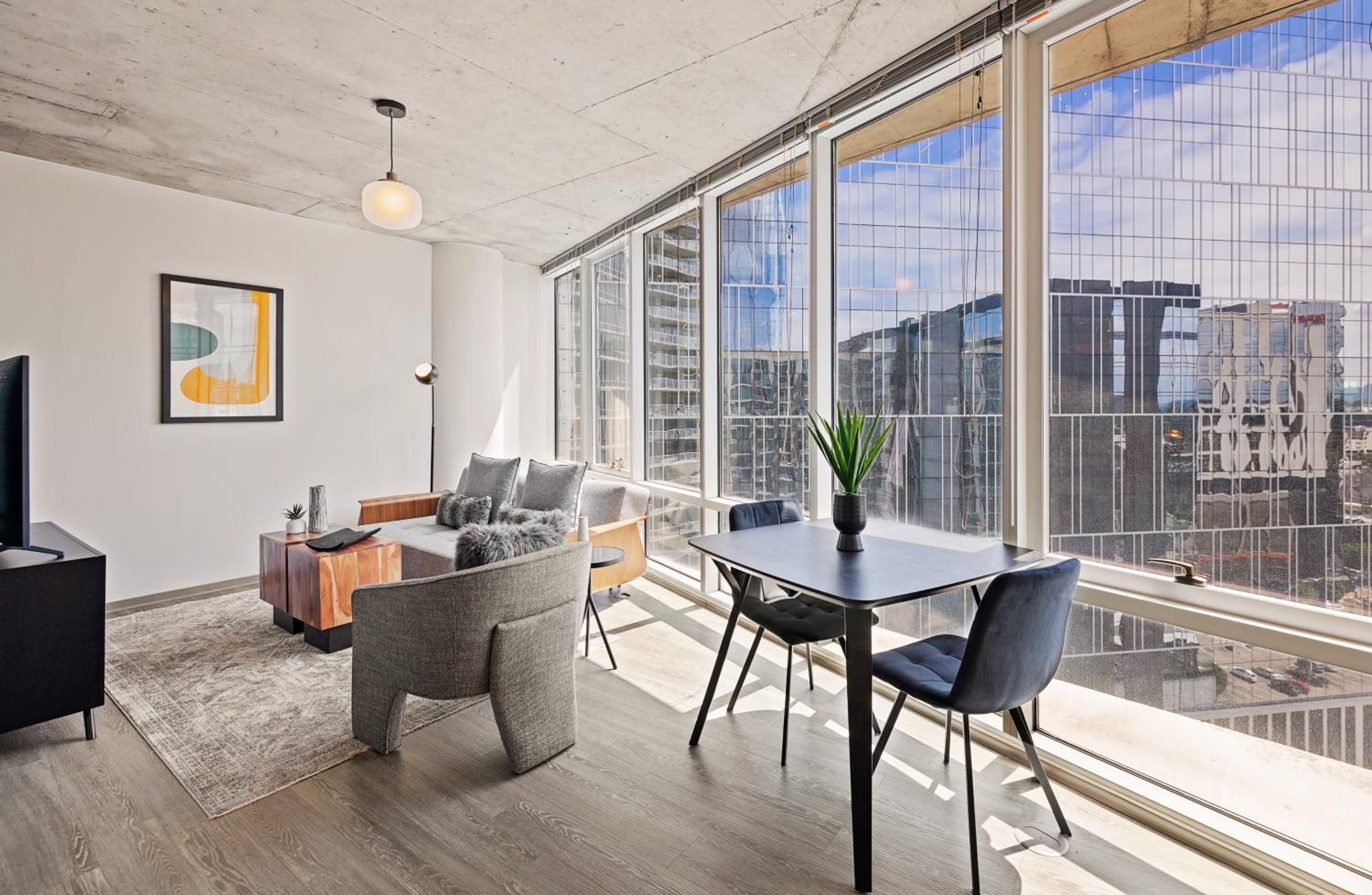 1 Bed | 1 Bath Suite - Photo 9
