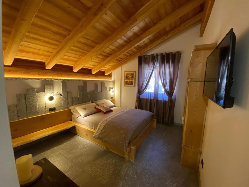 Double Room with Private Bathroom photo 1