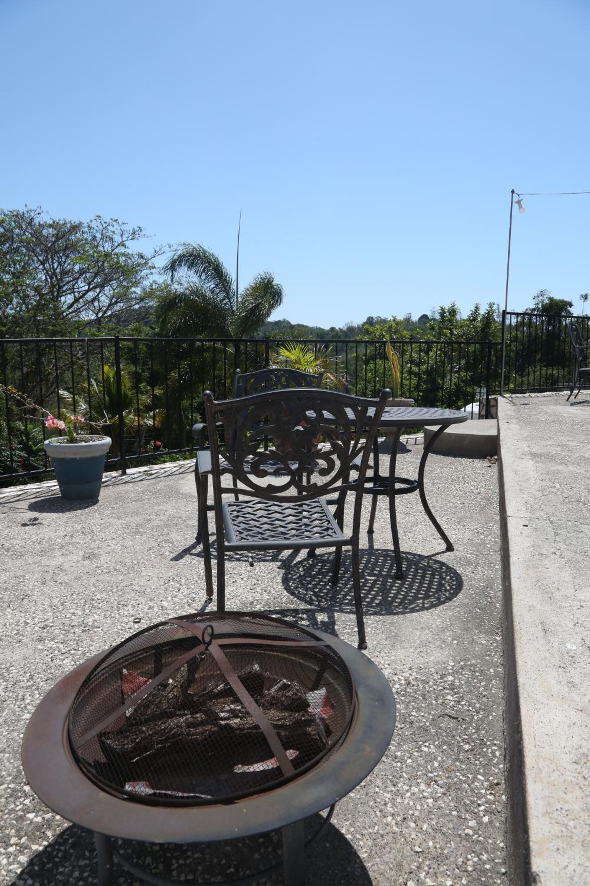 Villa photo 3