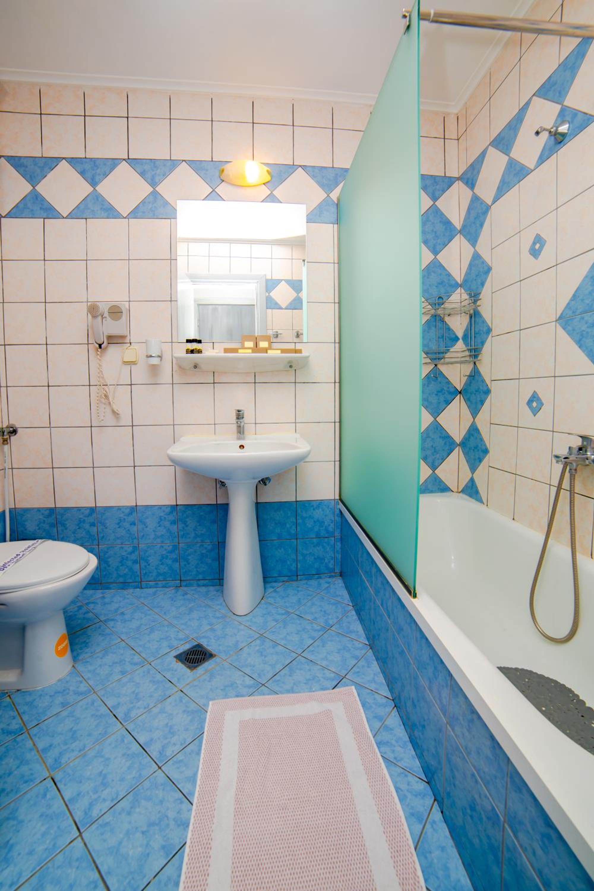 Triple Room - Photo 4