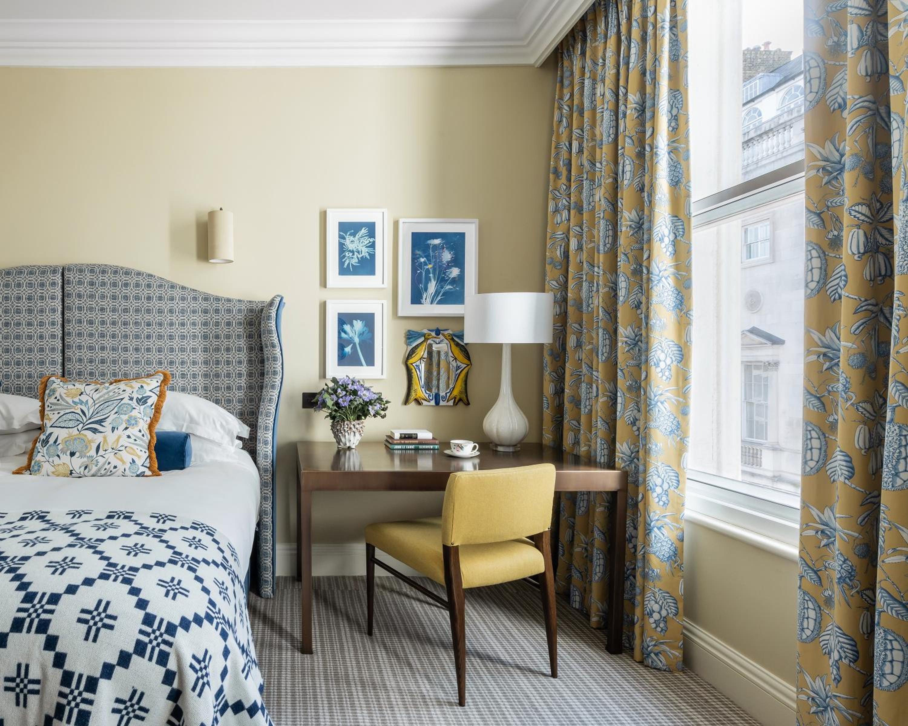 Deluxe King or Twin Room