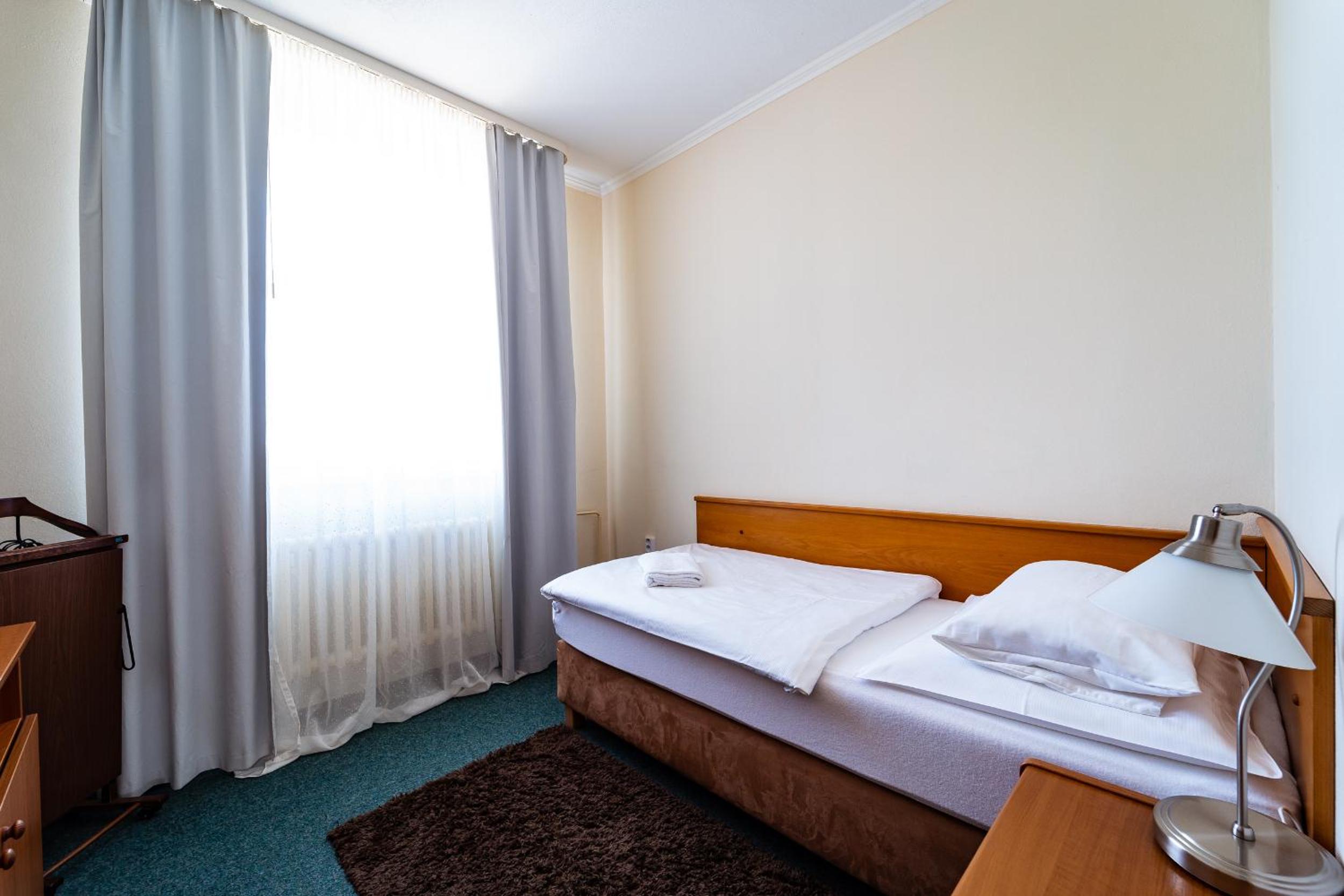 Suite - Photo 7
