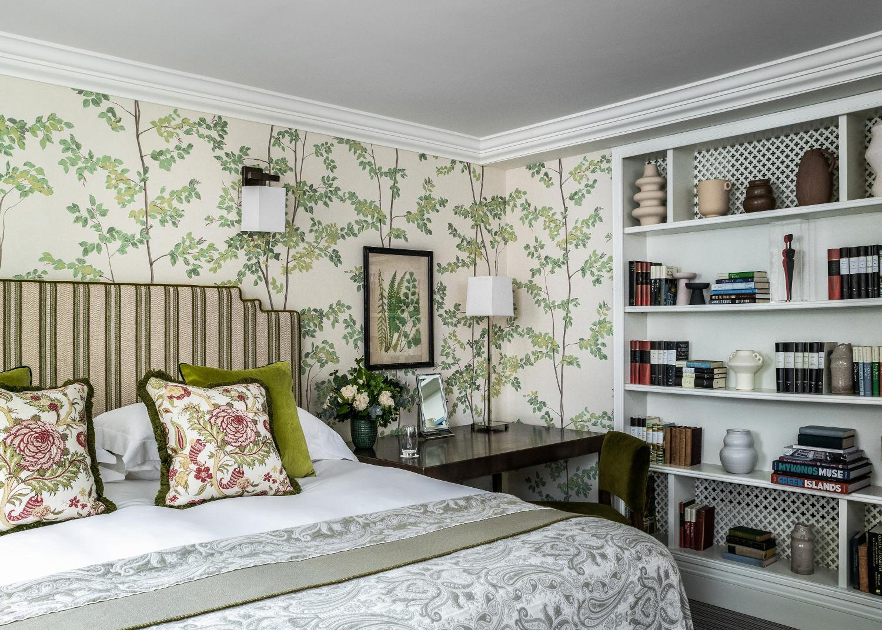 Superior King or Twin Room photo 3