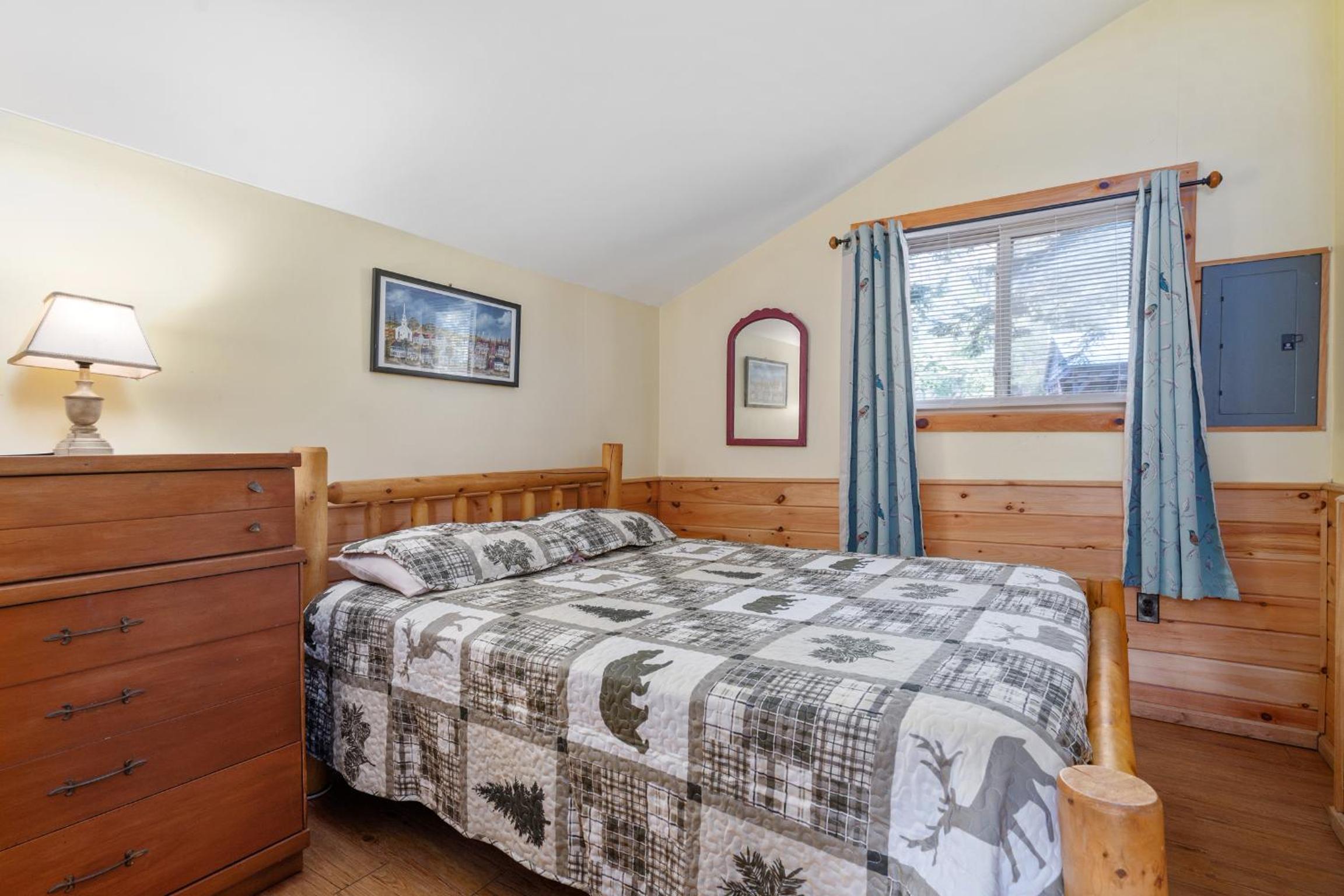 Two-Bedroom Cottage - Cove 1 photo 2