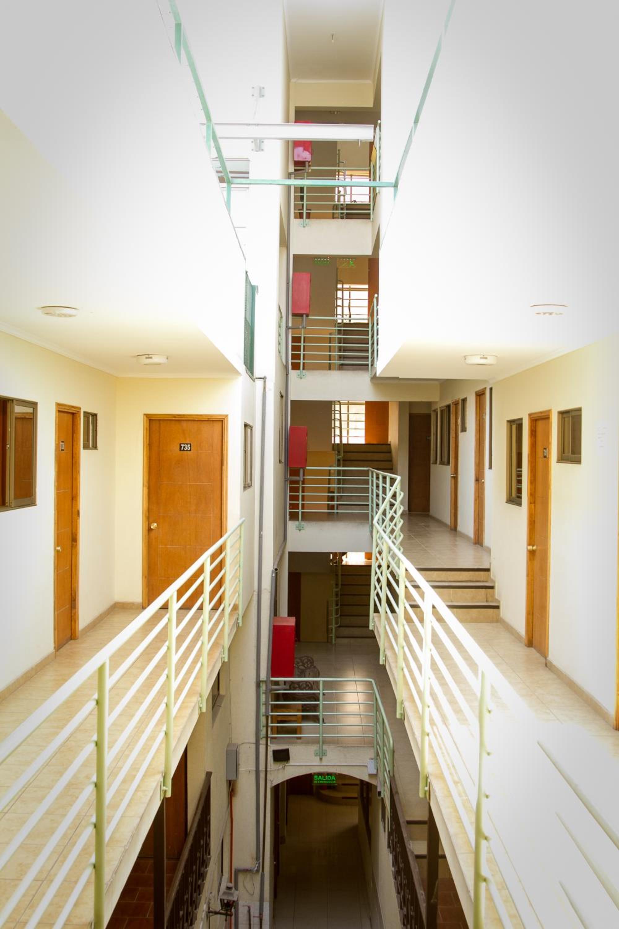 Standard Double Room - Photo 4