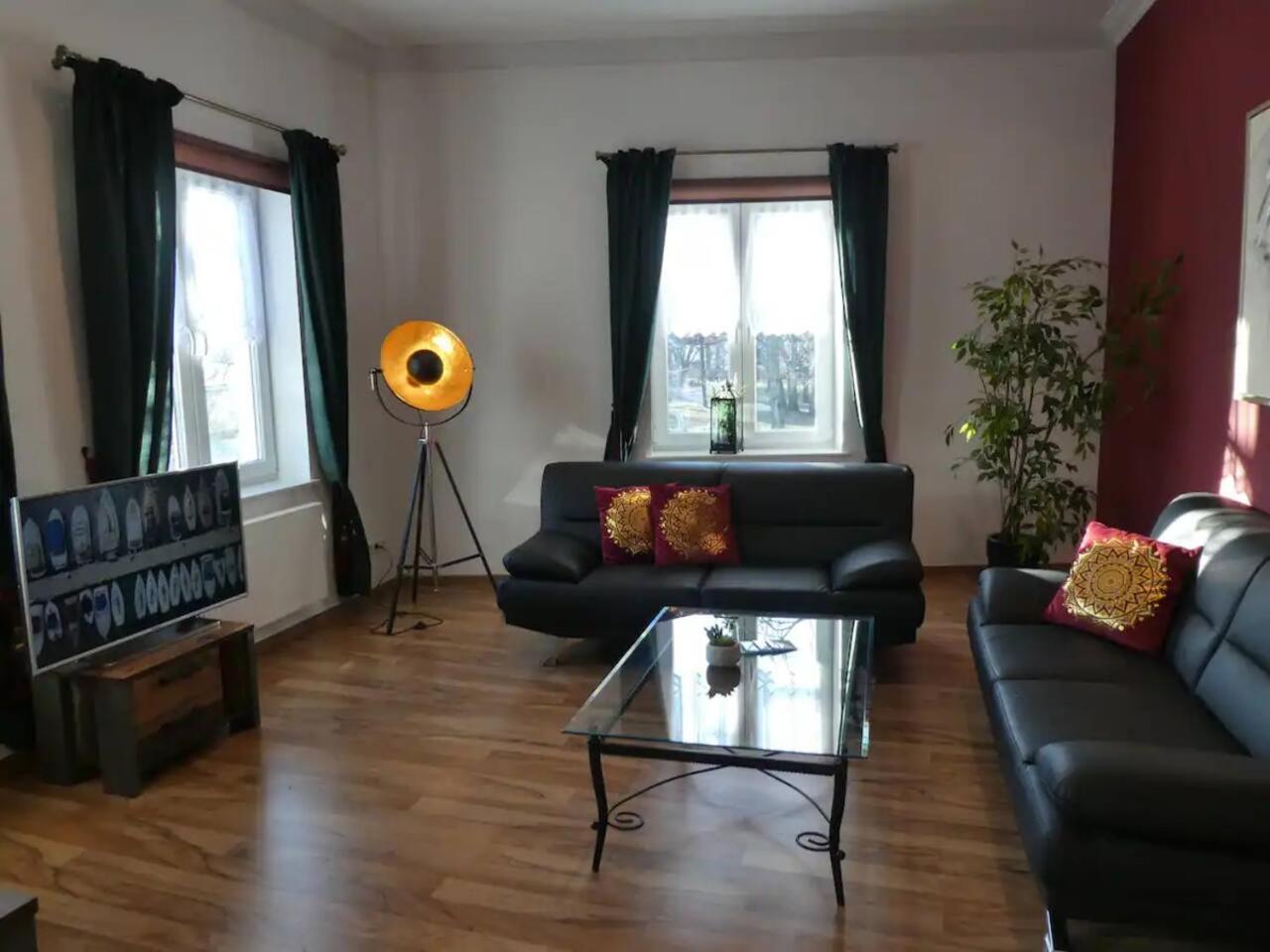 Two-Bedroom Apartment photo 2